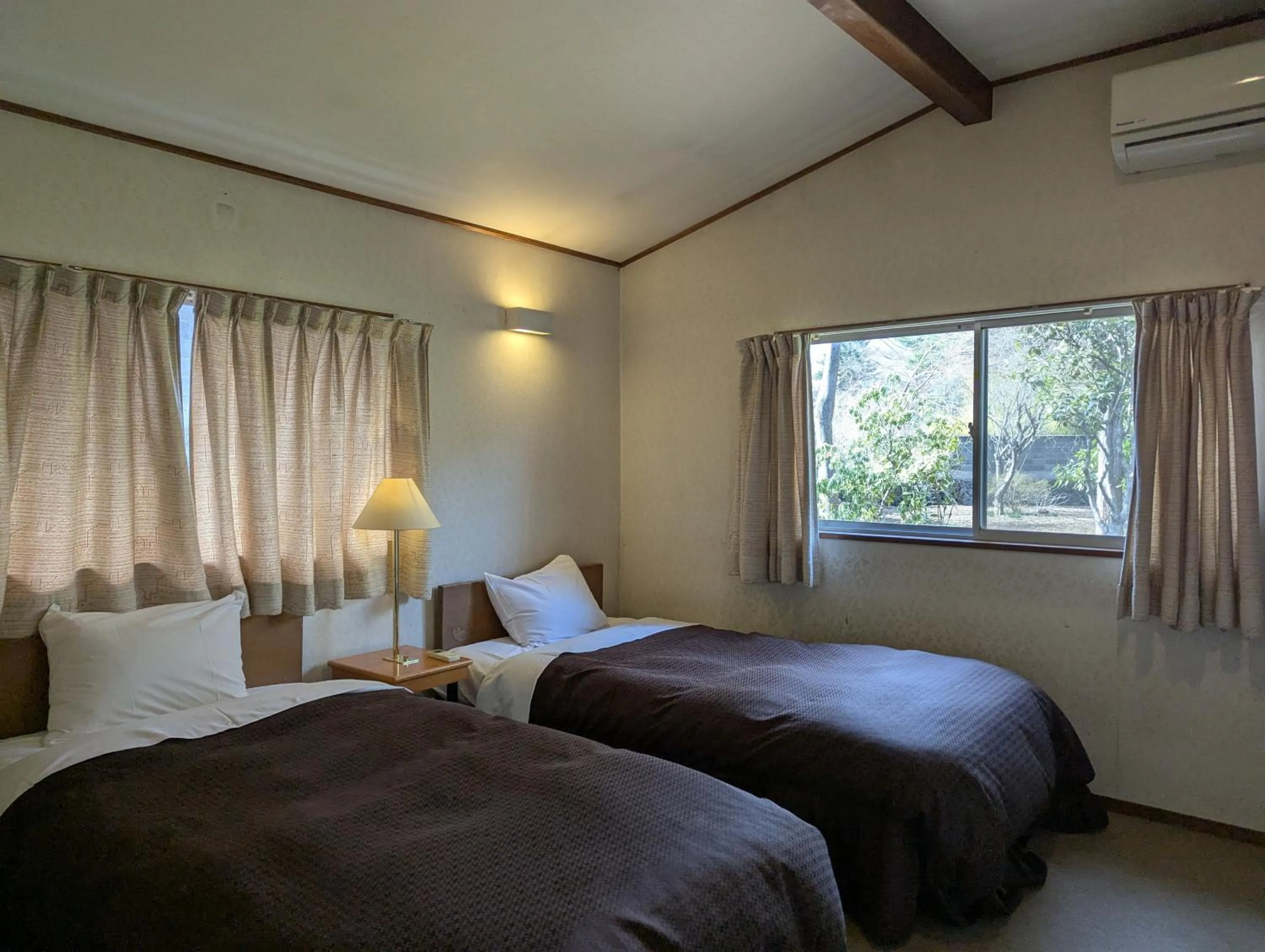 Bed in Kawaguchiko Hotel