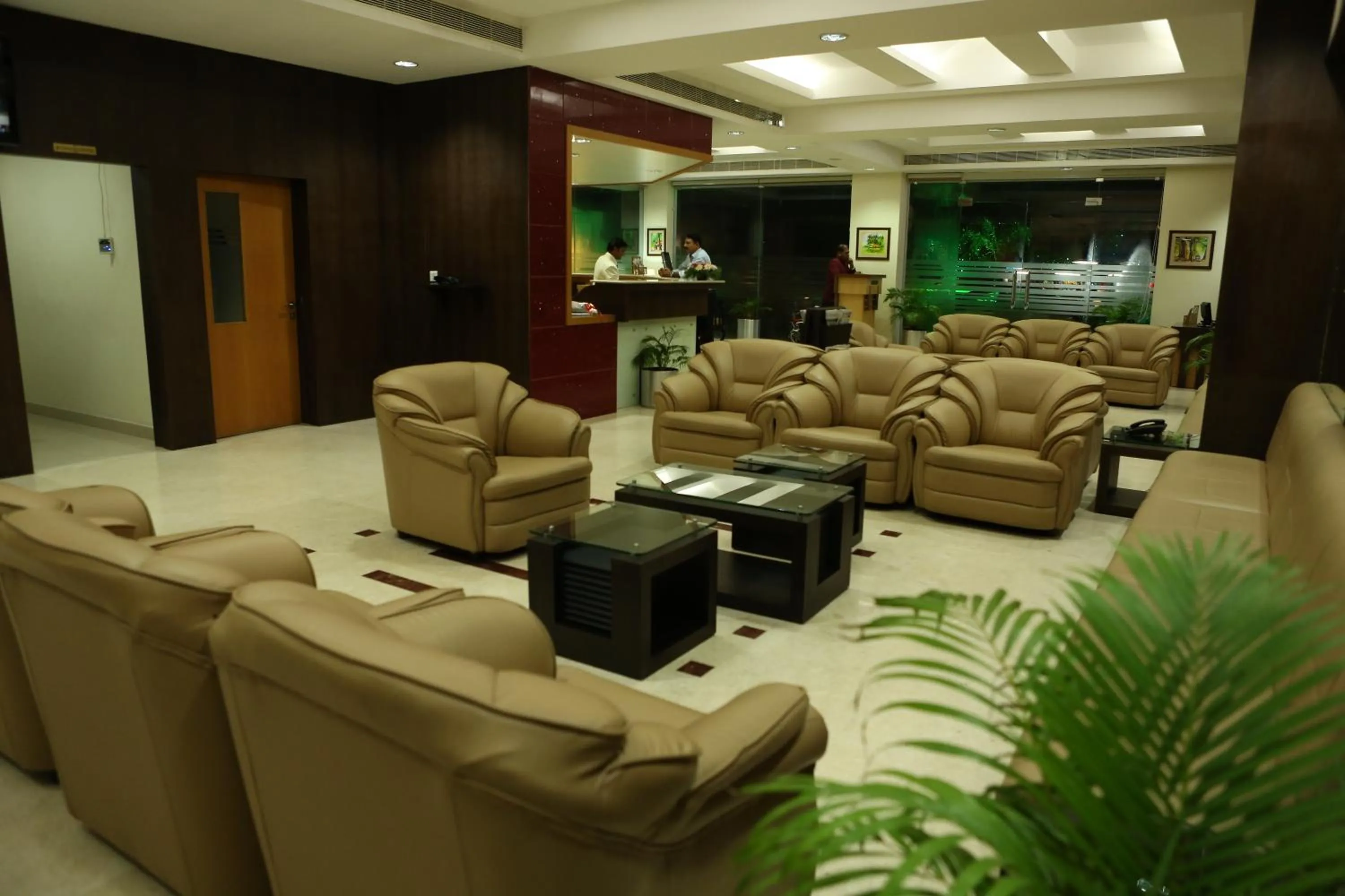 Lobby or reception in Hotel Airlink Castle