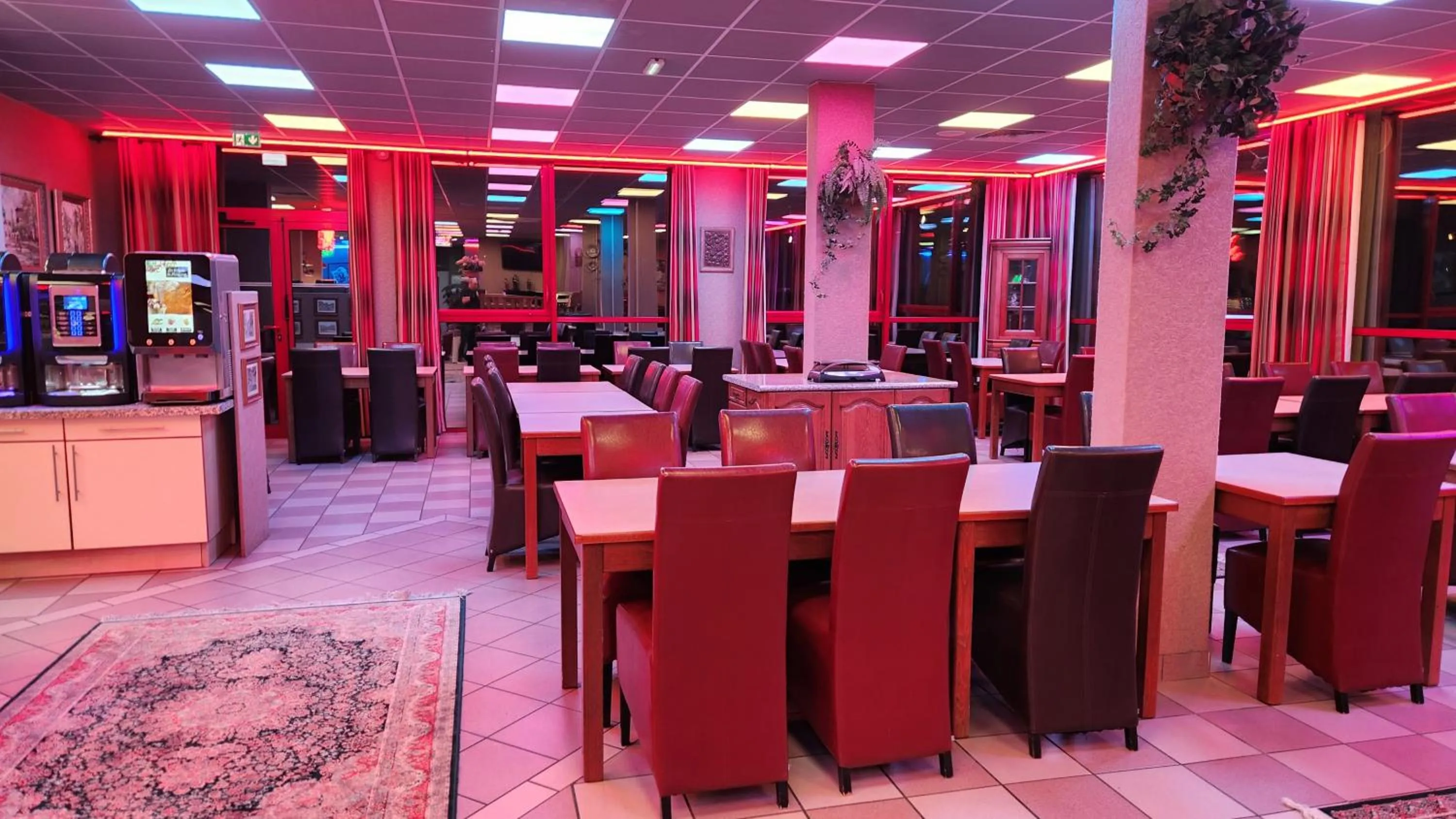 Property building in Hôtel Siatel Besançon Chateaufarine