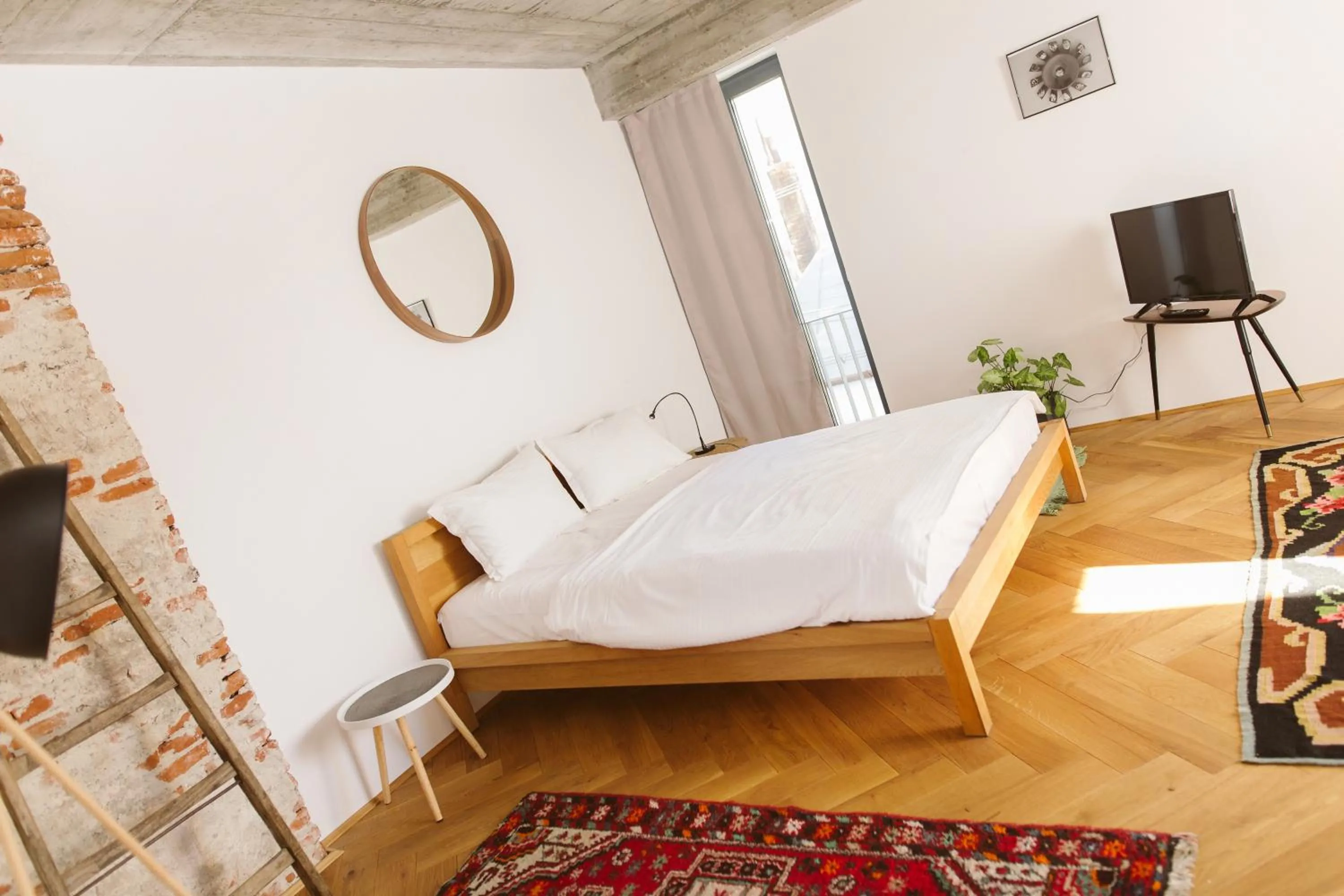 Bed in Camino Home 2