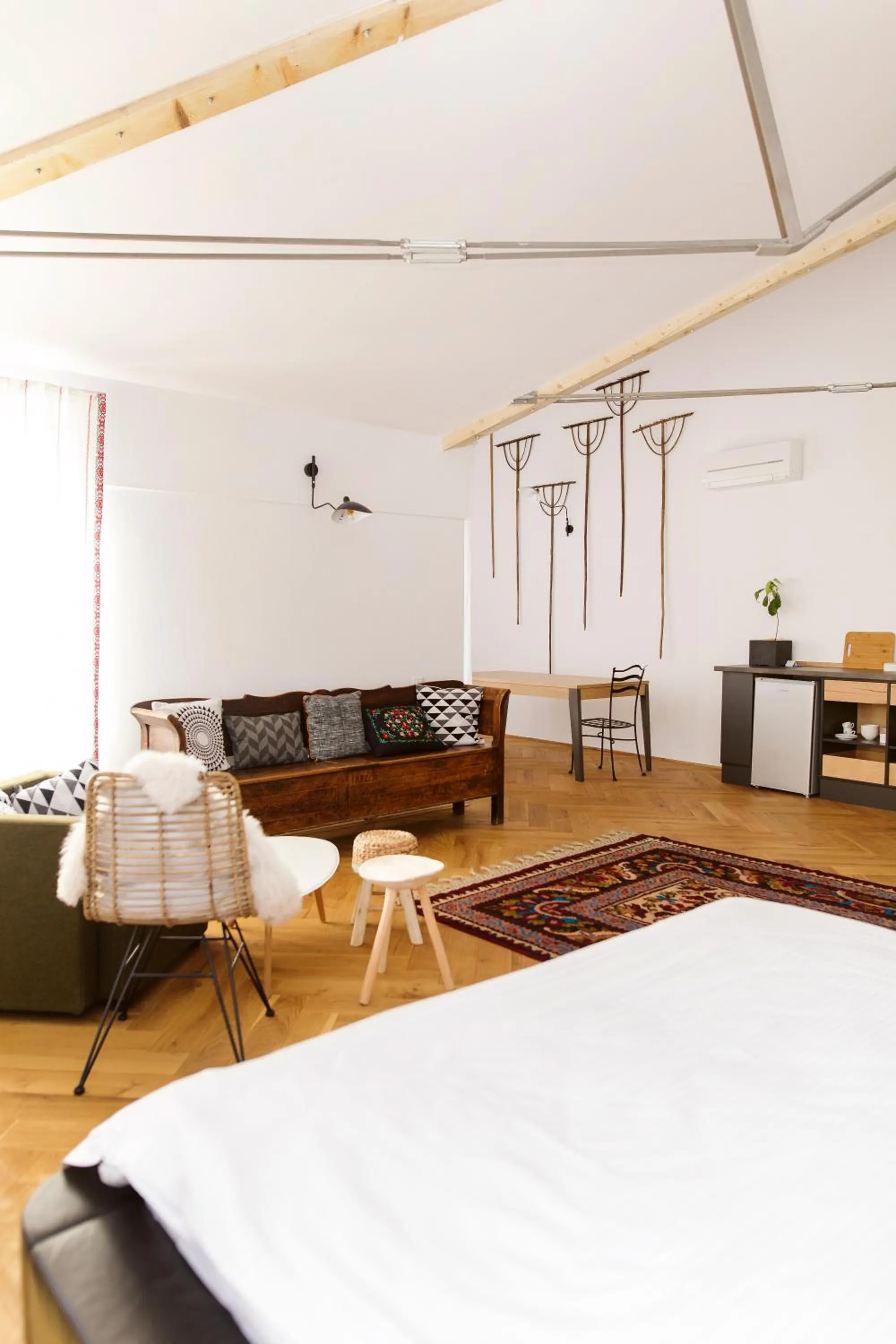 Living room, Bed in Camino Home 2