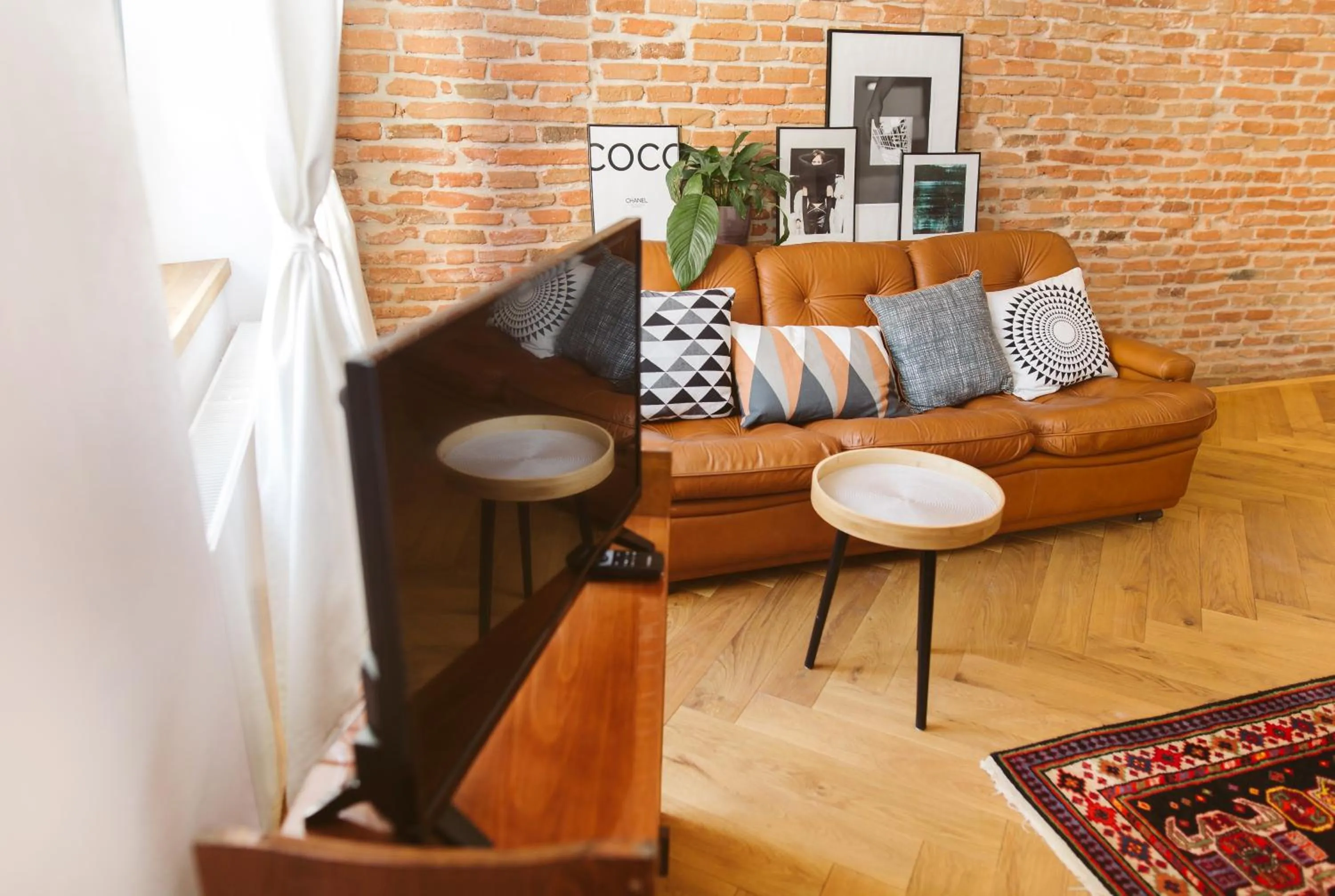 Living room in Camino Home 2