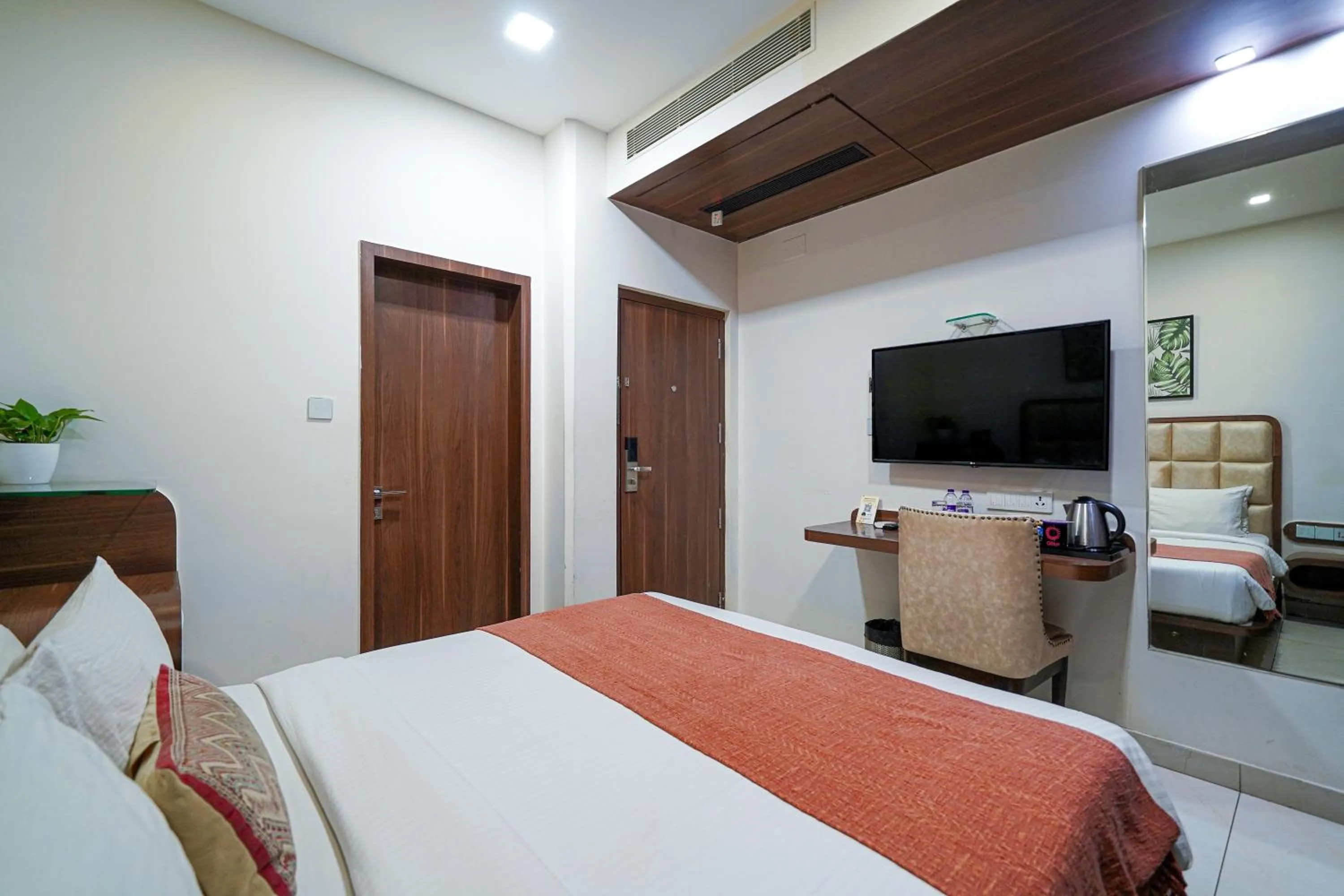 Bed in Olive Zip Btm Layout by Embassy Group