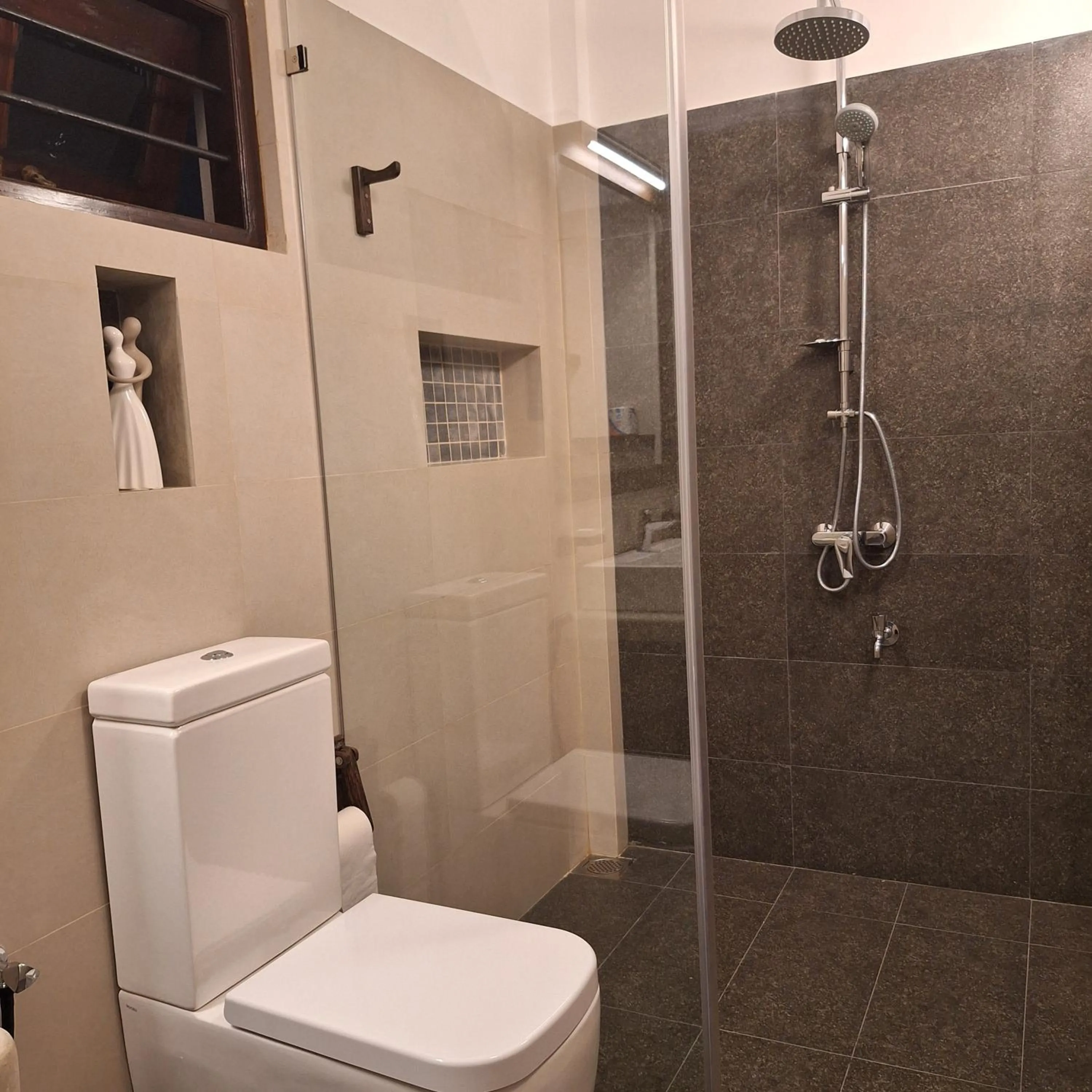 Shower in Villa Goodwill Paradise