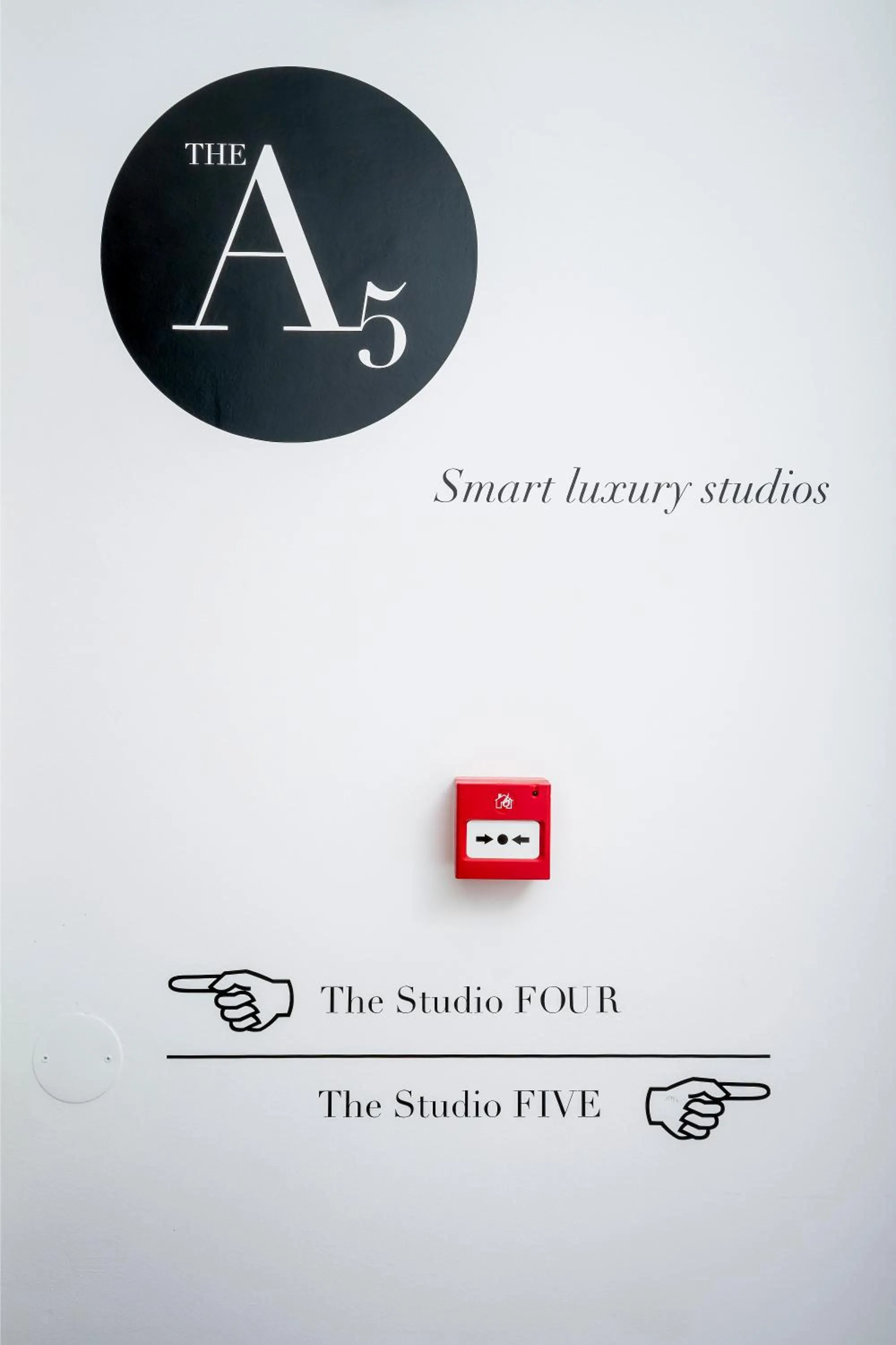 Logo/Certificate/Sign in The A5 Smart Luxury Studios