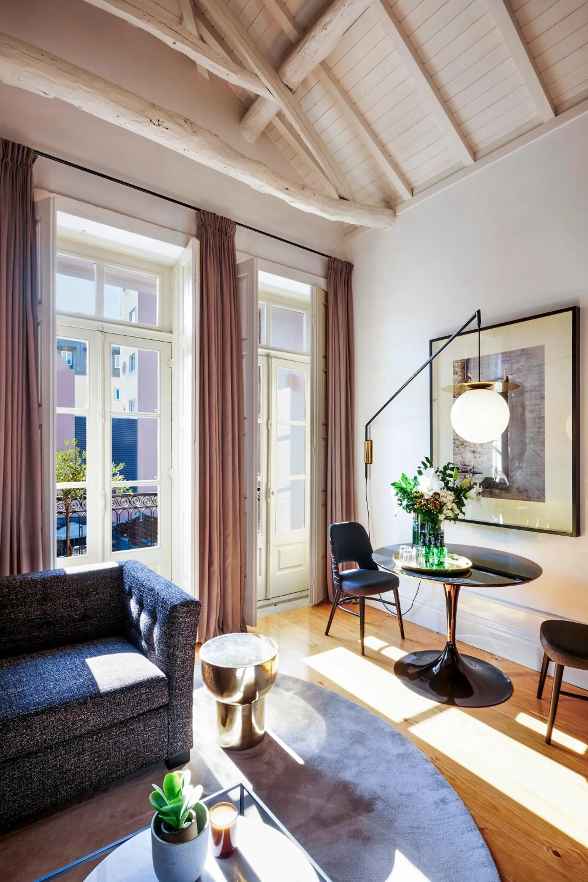 Balcony/Terrace in The A5 Smart Luxury Studios
