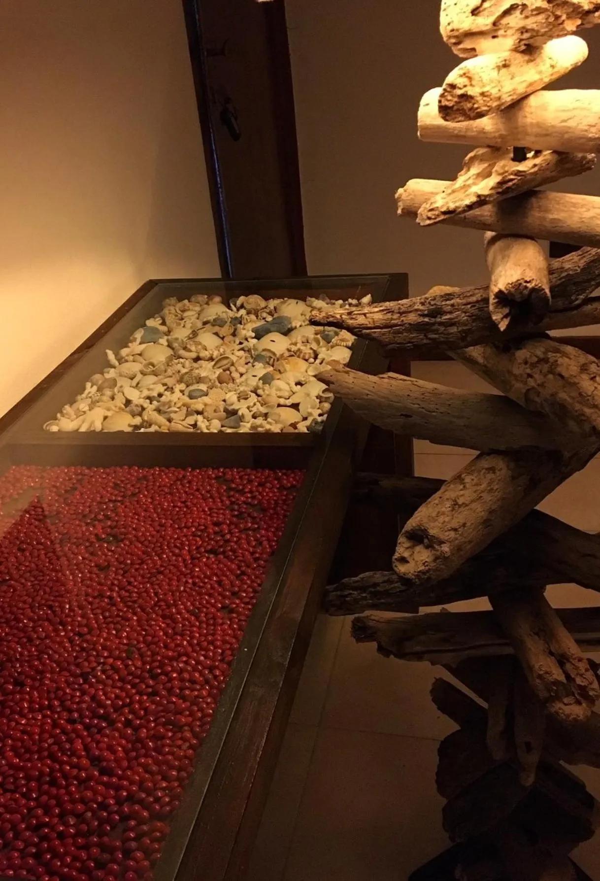 Decorative detail in Bliss Hotel Praslin