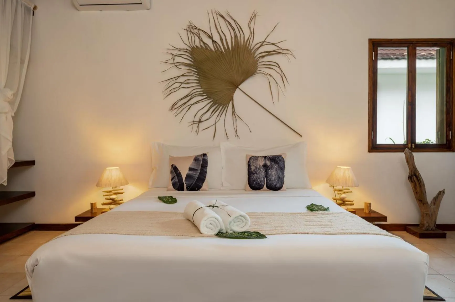 Photo of the whole room, Bed in Bliss Hotel Praslin