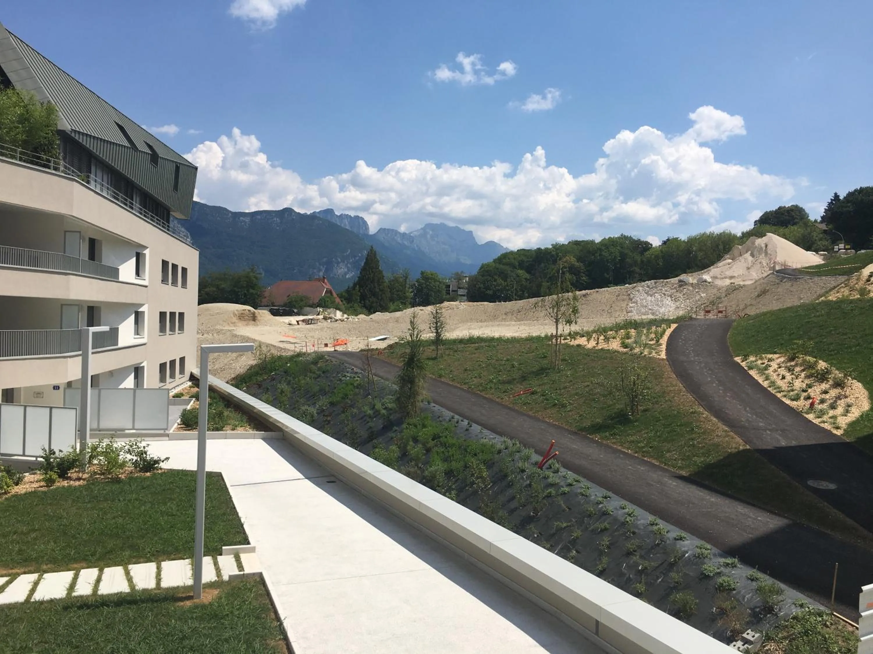 Garden view in Relax In