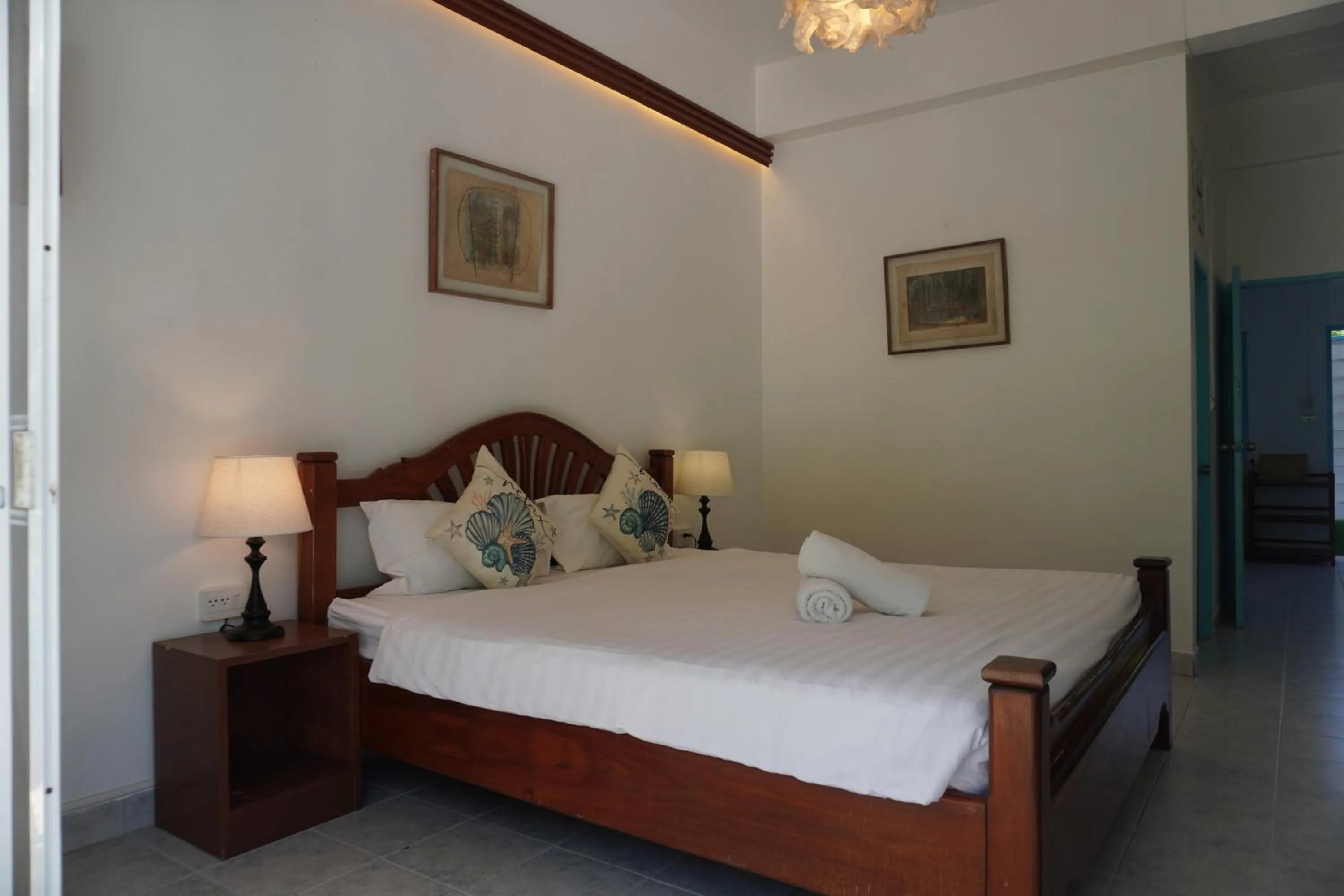 Bedroom, Bed in Baan Suan Villa 1