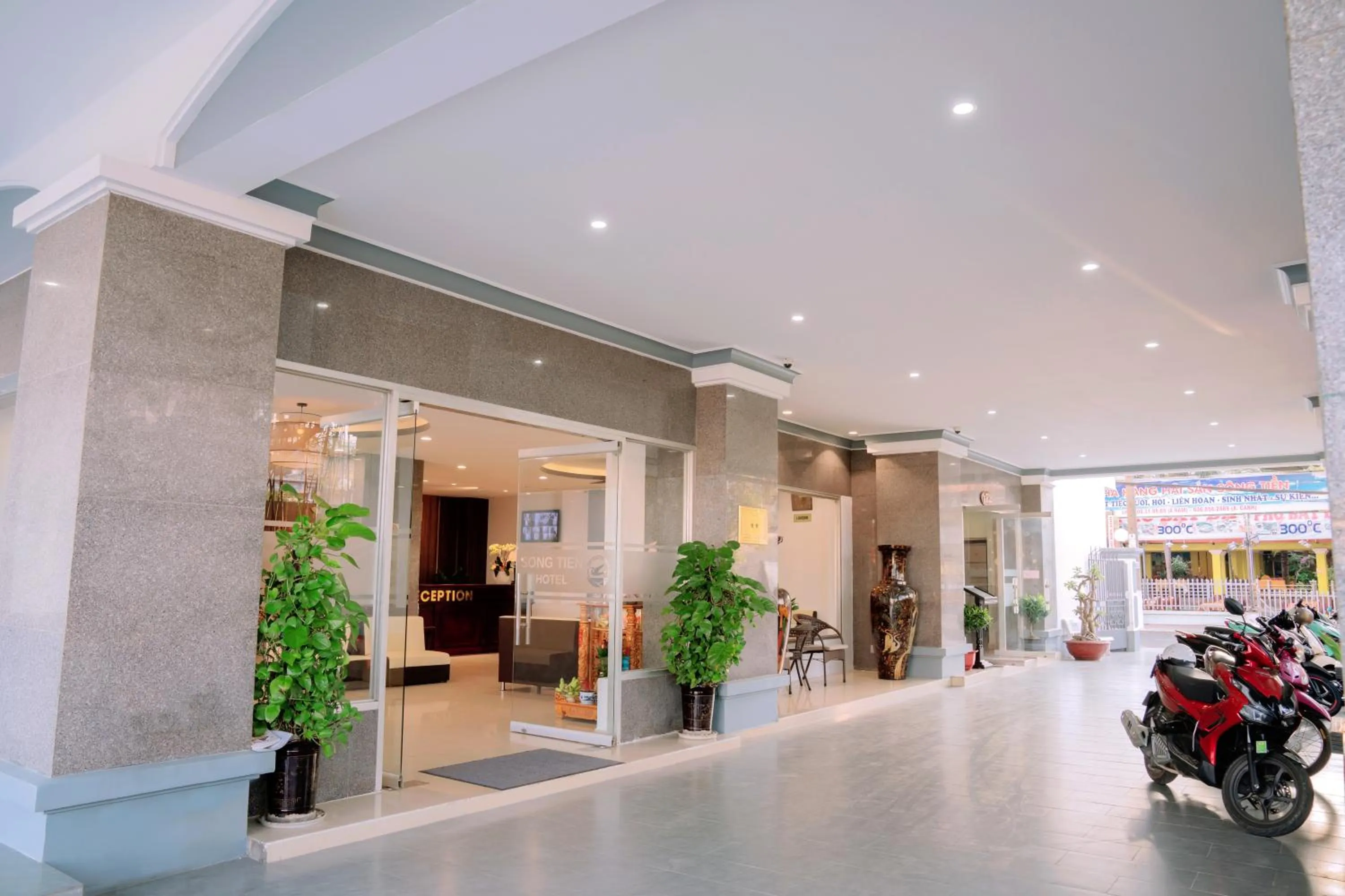 Lobby or reception in Song Tien Hotel