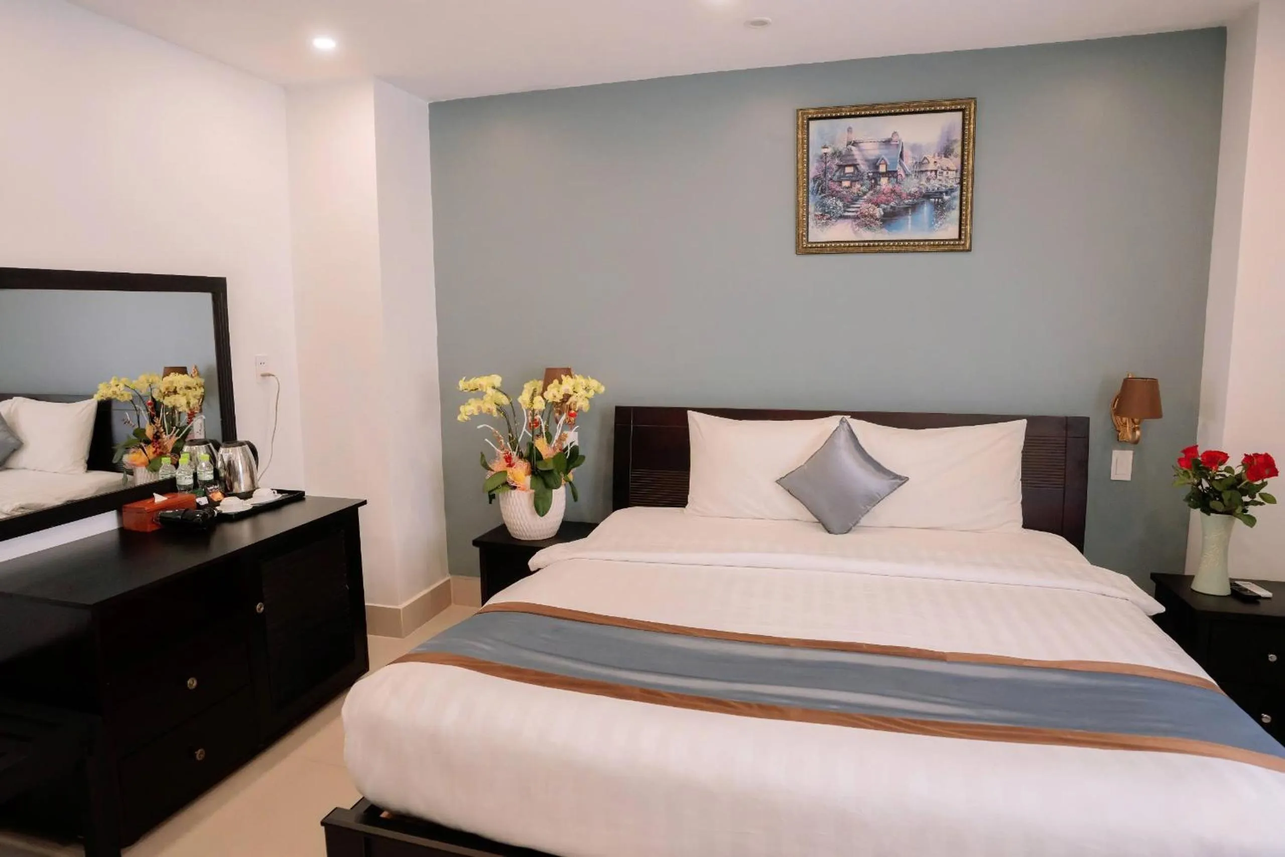 Bed in Song Tien Hotel