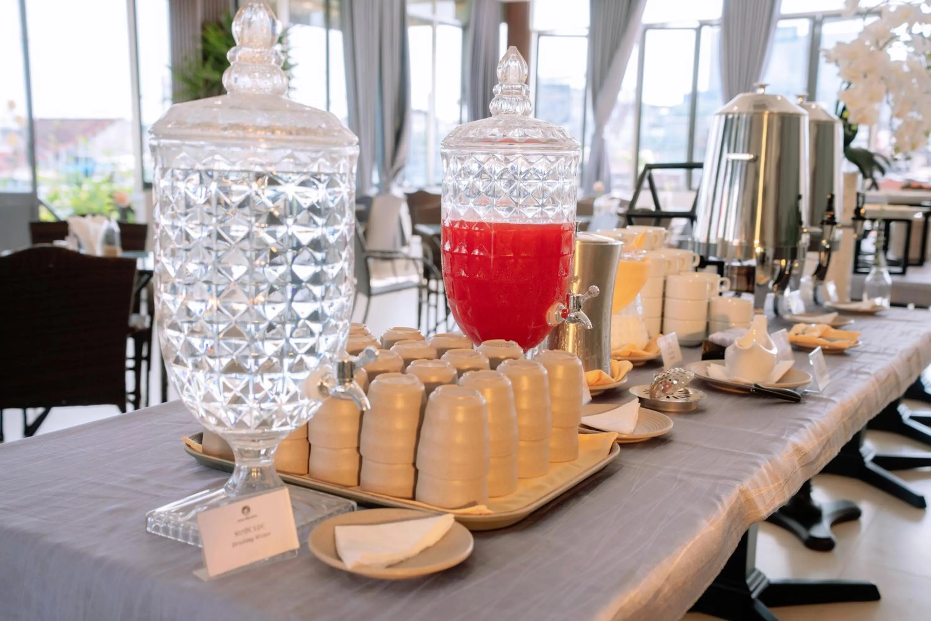 Breakfast in Song Tien Hotel