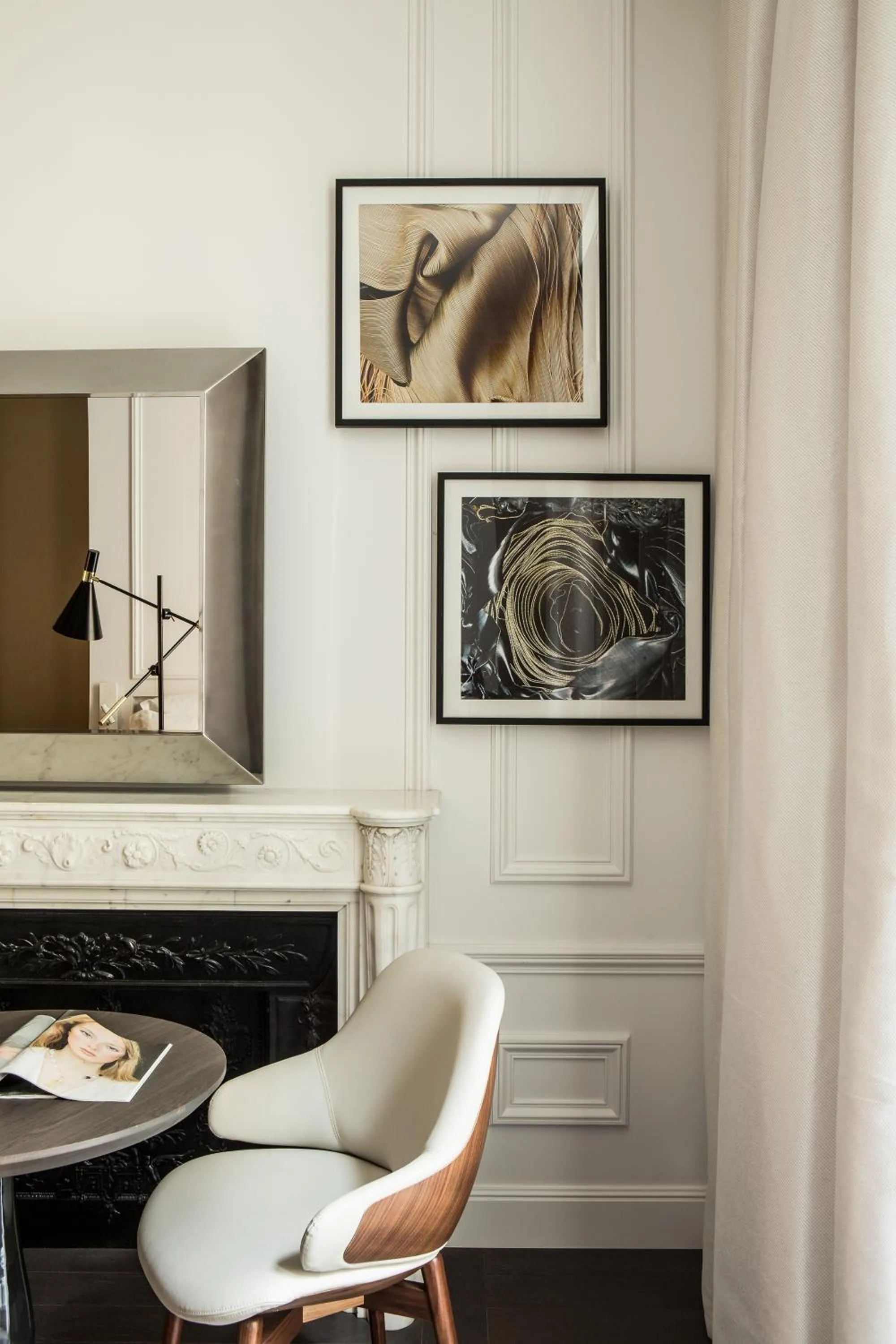 Decorative detail in La Clef Champs-Élysées Paris by The Crest Collection