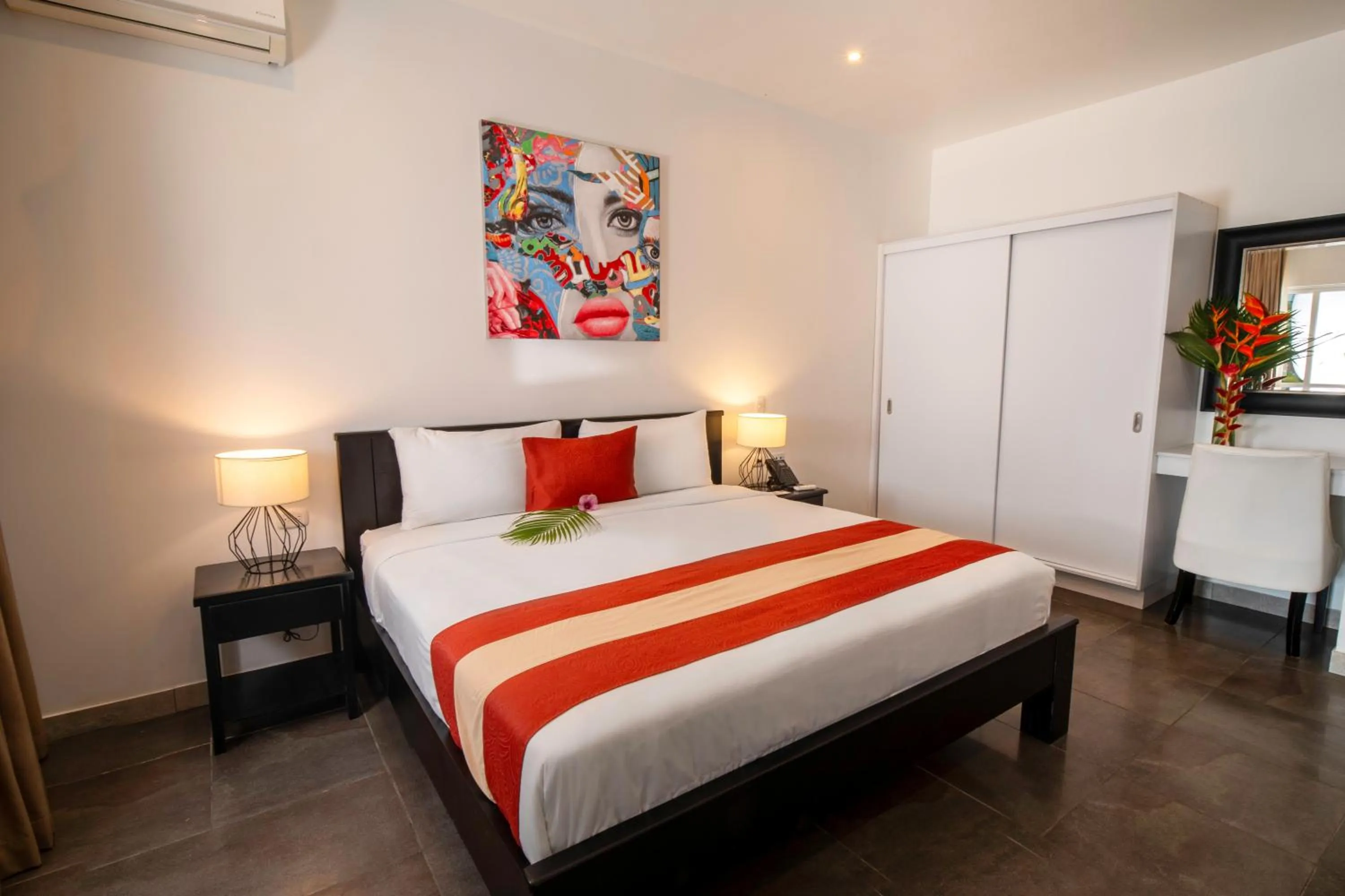 Bed in Shana by the Beach Manuel Antonio