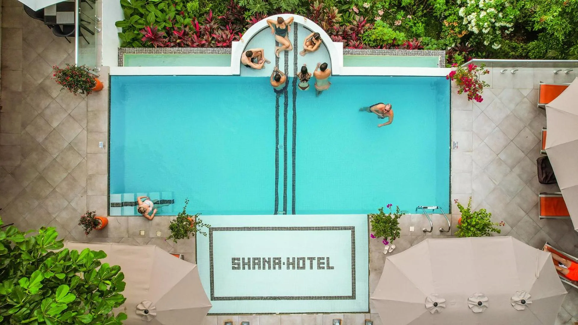 Swimming pool in Shana by the Beach Manuel Antonio