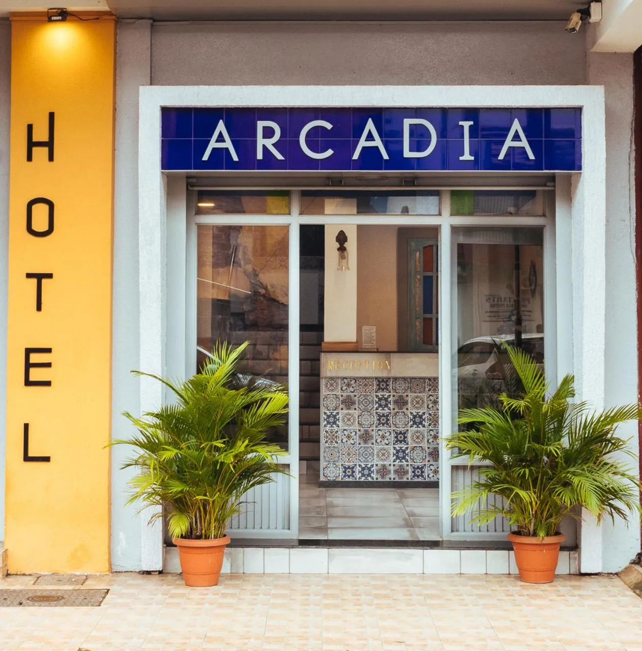 Facade/entrance in Hotel Arcadia