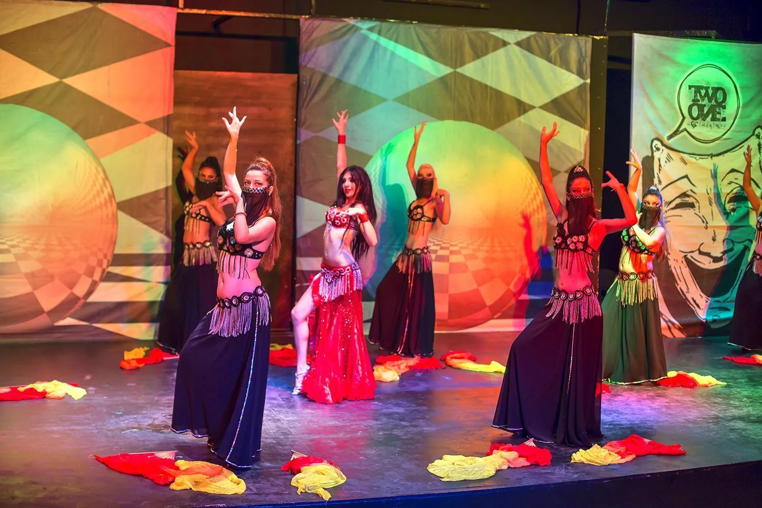 Entertainment in Sunis Evren Beach Resort Hotel & Spa