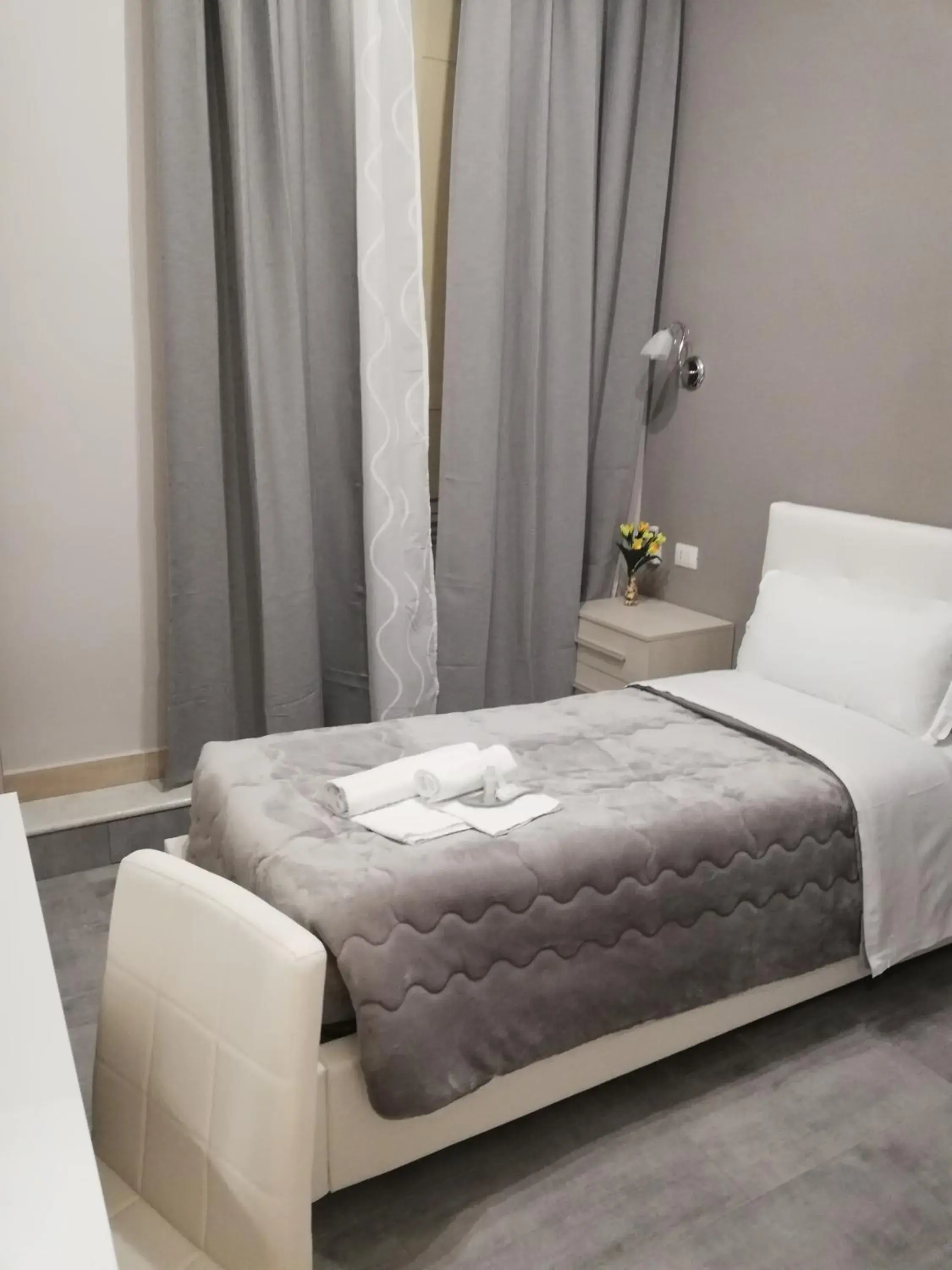 Single Room in Garden's Elide Single Room in Garden's Elide