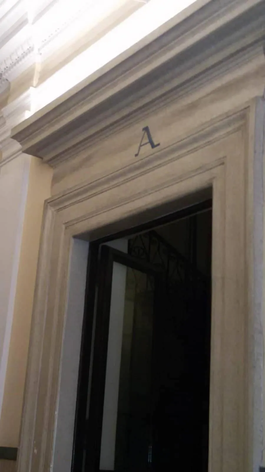 Property building in Garden's Elide