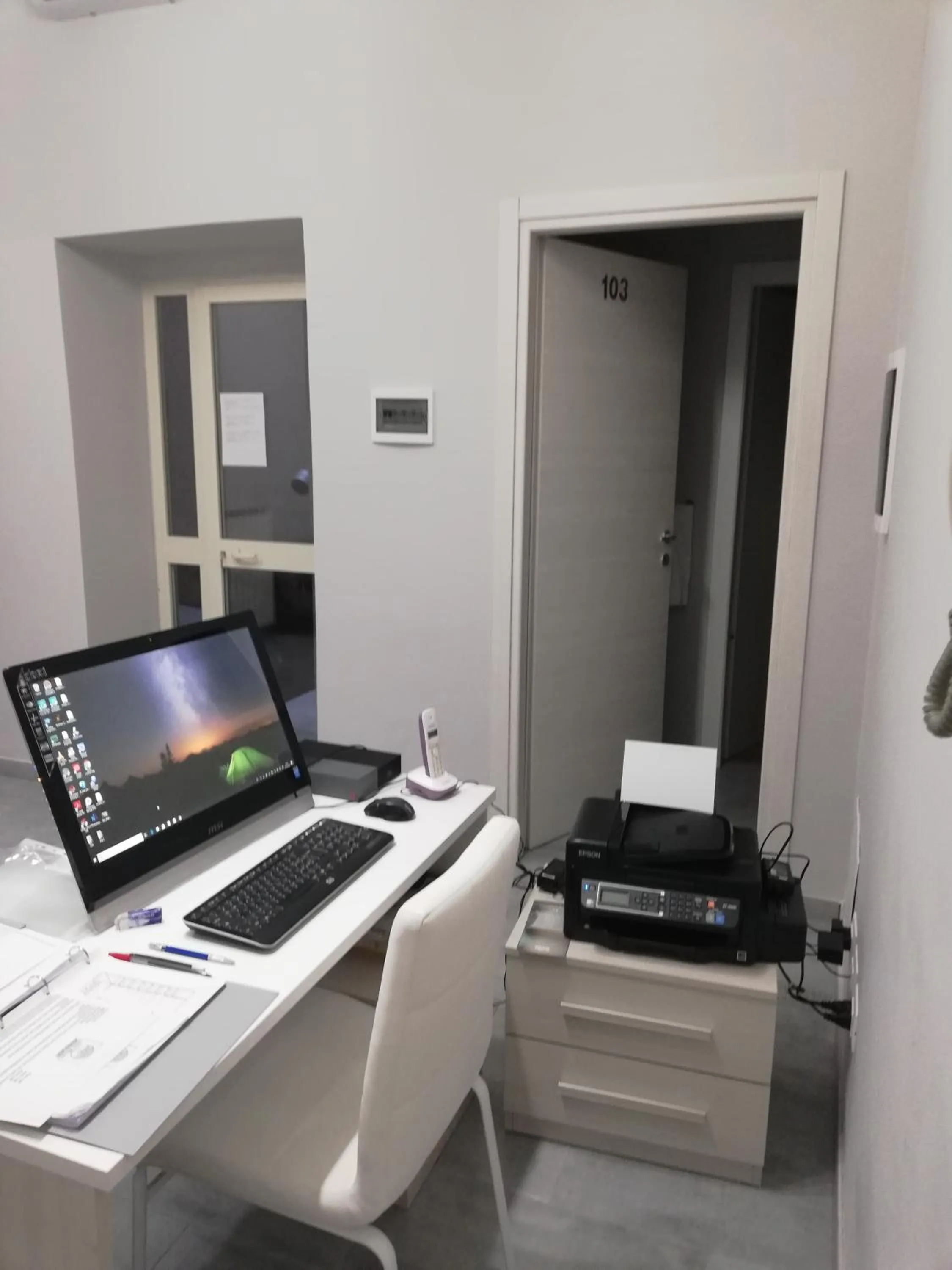 TV and multimedia in Garden's Elide