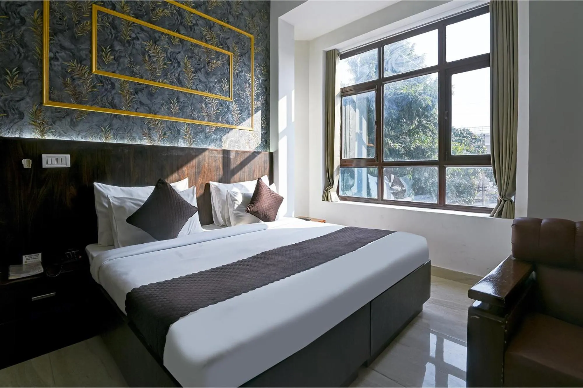 Bed in FabHotel Prime The Rivlet - MG Road & Sikanderpur Metro