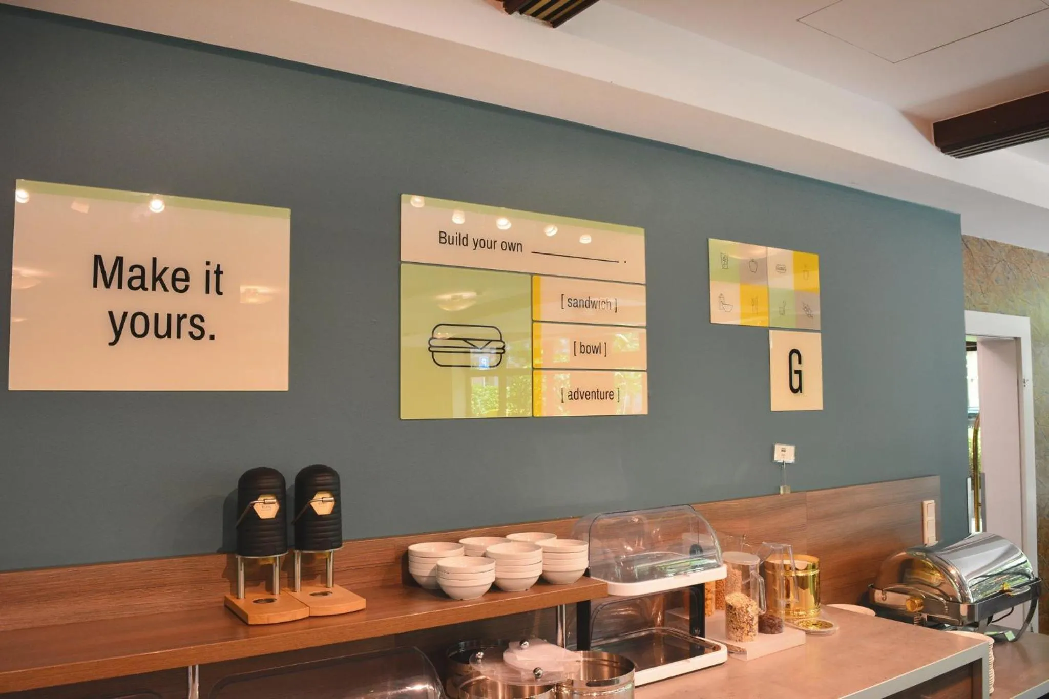 Breakfast in Garner Hotel Frankfurt - Palmengarten by IHG