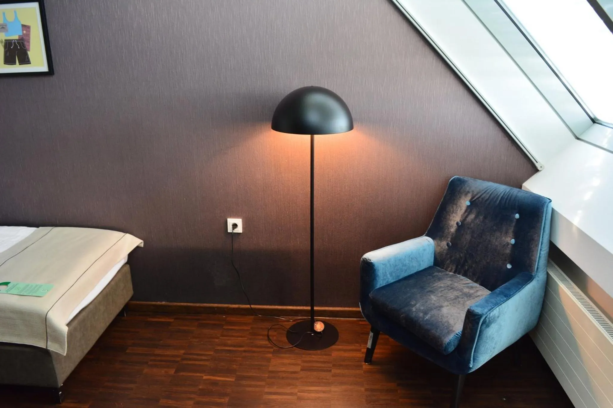 Photo of the whole room in Garner Hotel Frankfurt - Palmengarten by IHG