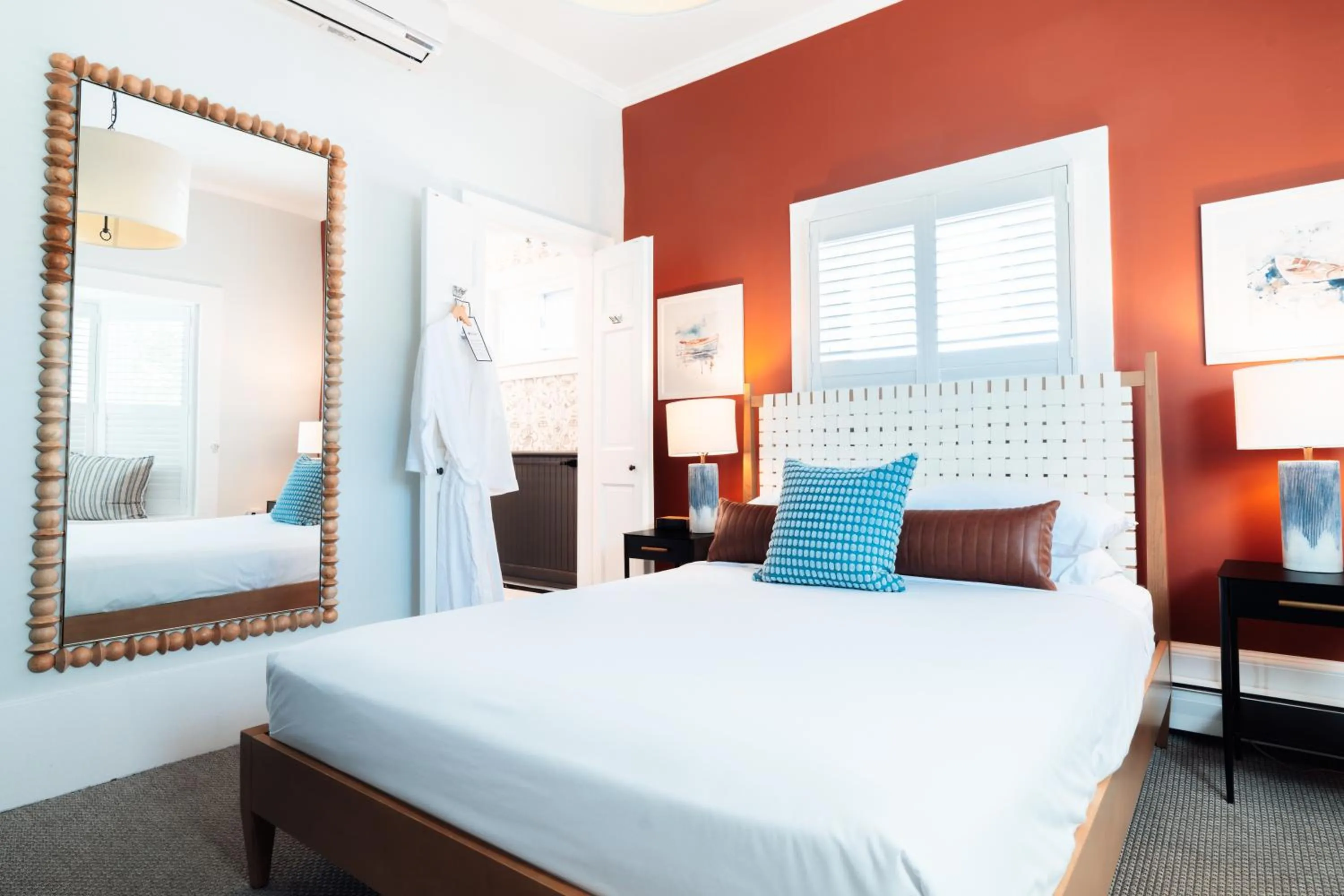 Bedroom, Bed in Ellery Hotel Provincetown