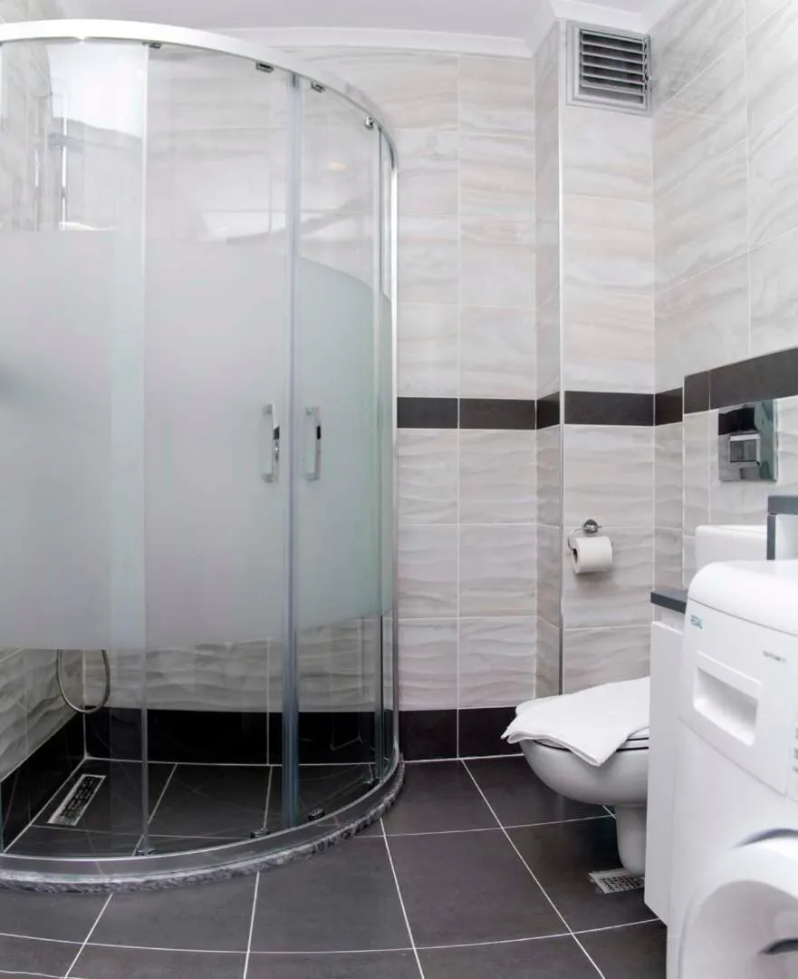 Toilet in Zin D Home Otel Alemdağ