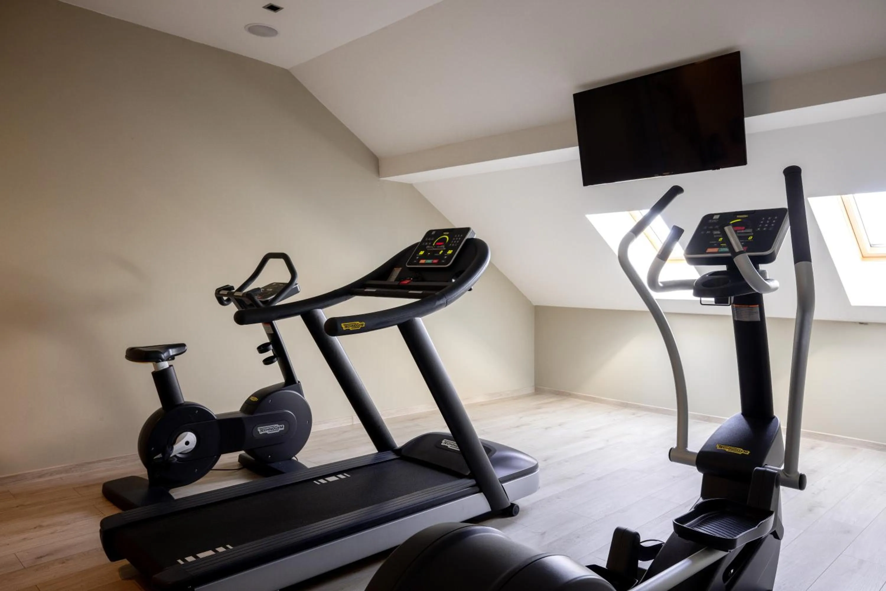 Spa and wellness centre/facilities in Tresor Le Palais Timisoara, Curio Collection by Hilton