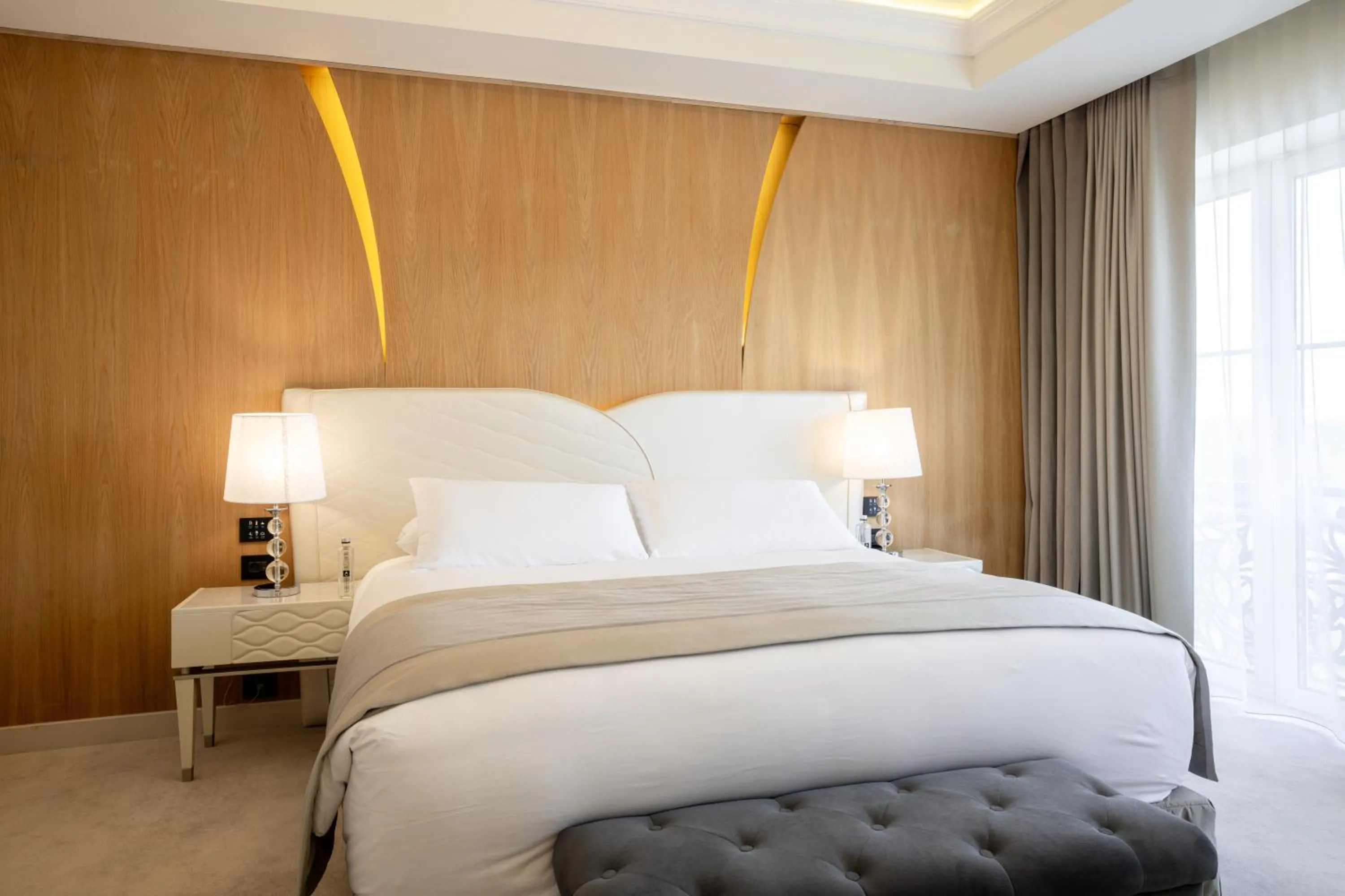 Bed in Tresor Le Palais Timisoara, Curio Collection by Hilton