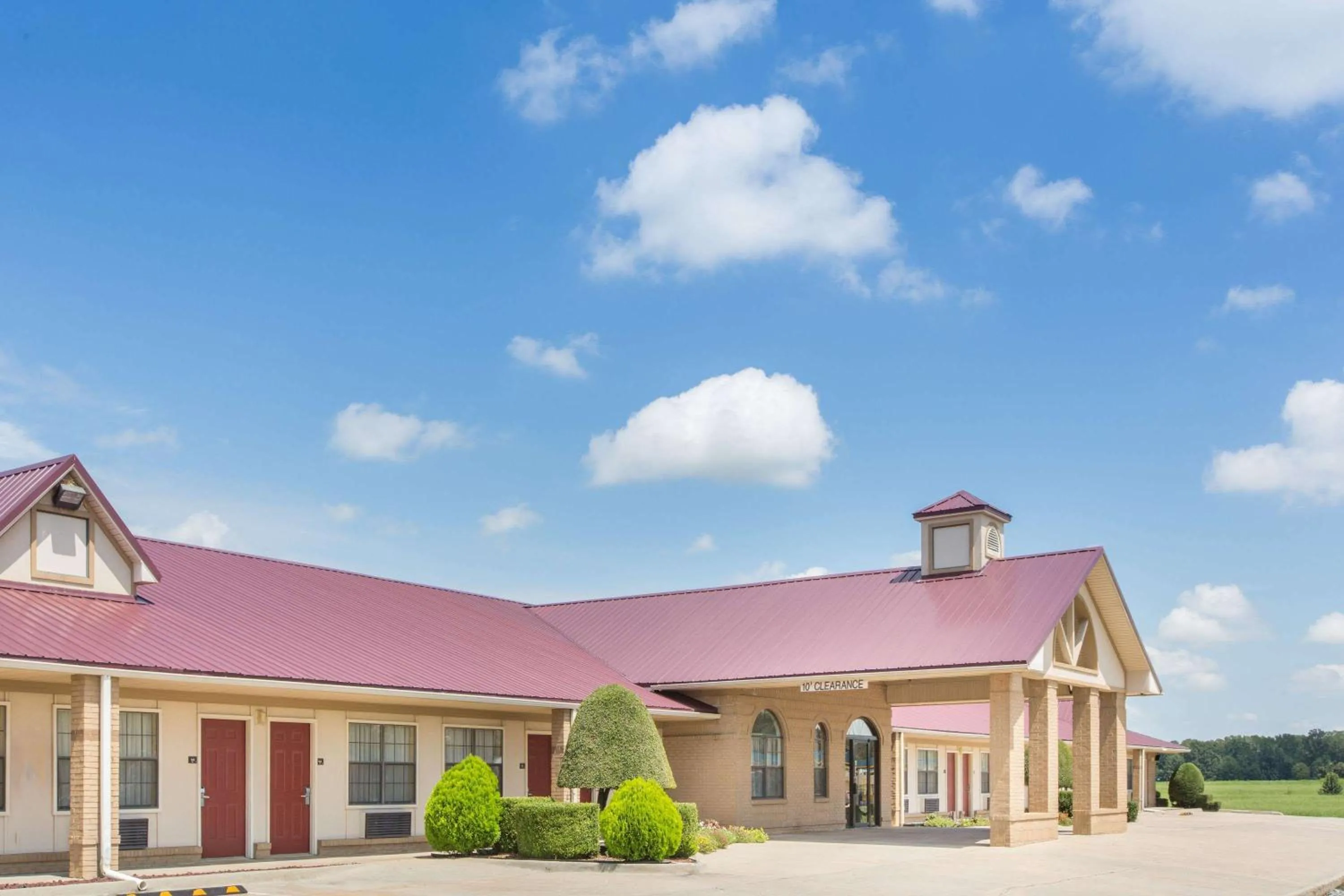 Property building in Days Inn by Wyndham Lonoke