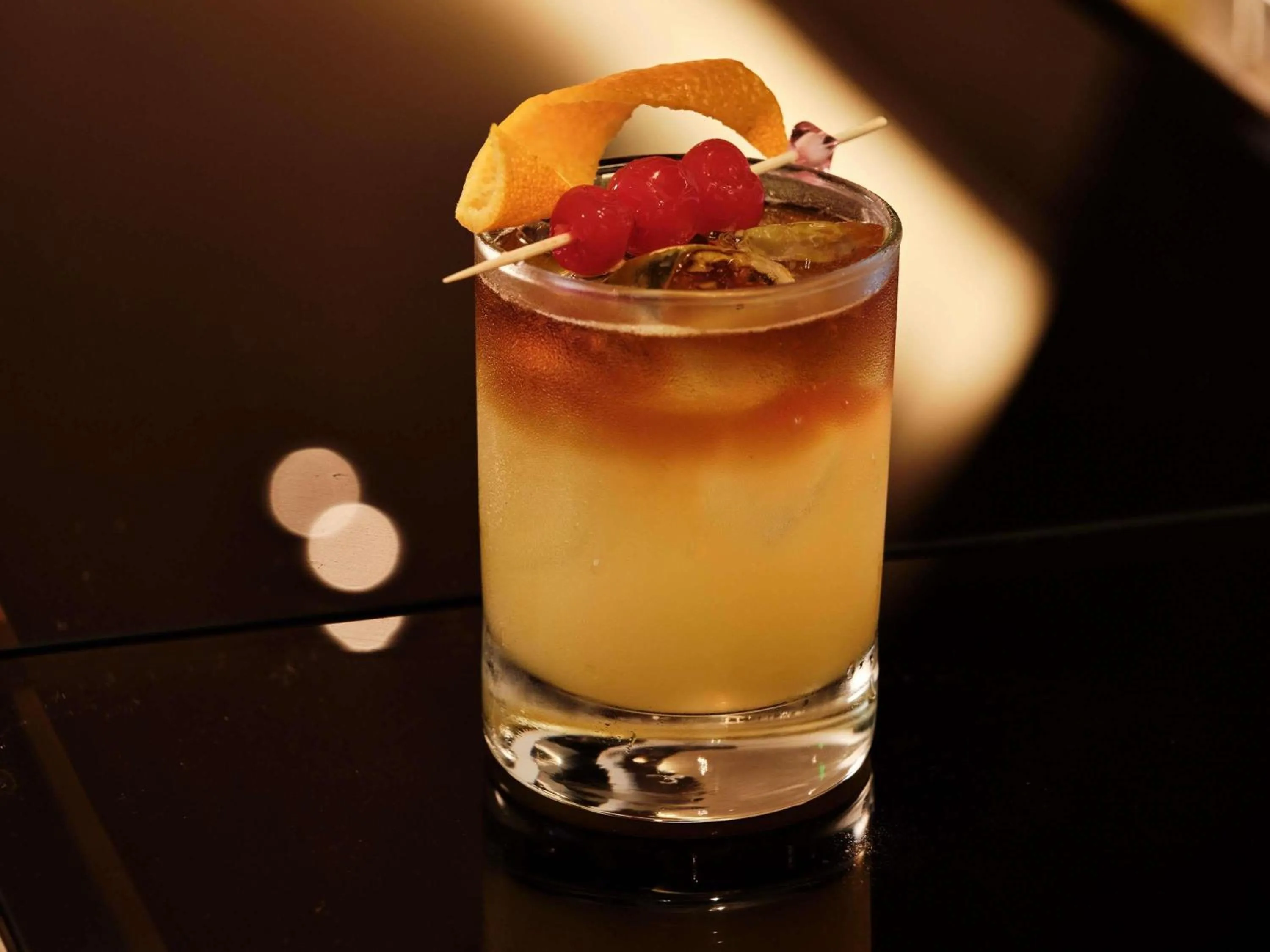 Lounge or bar in Swissotel Tashkent