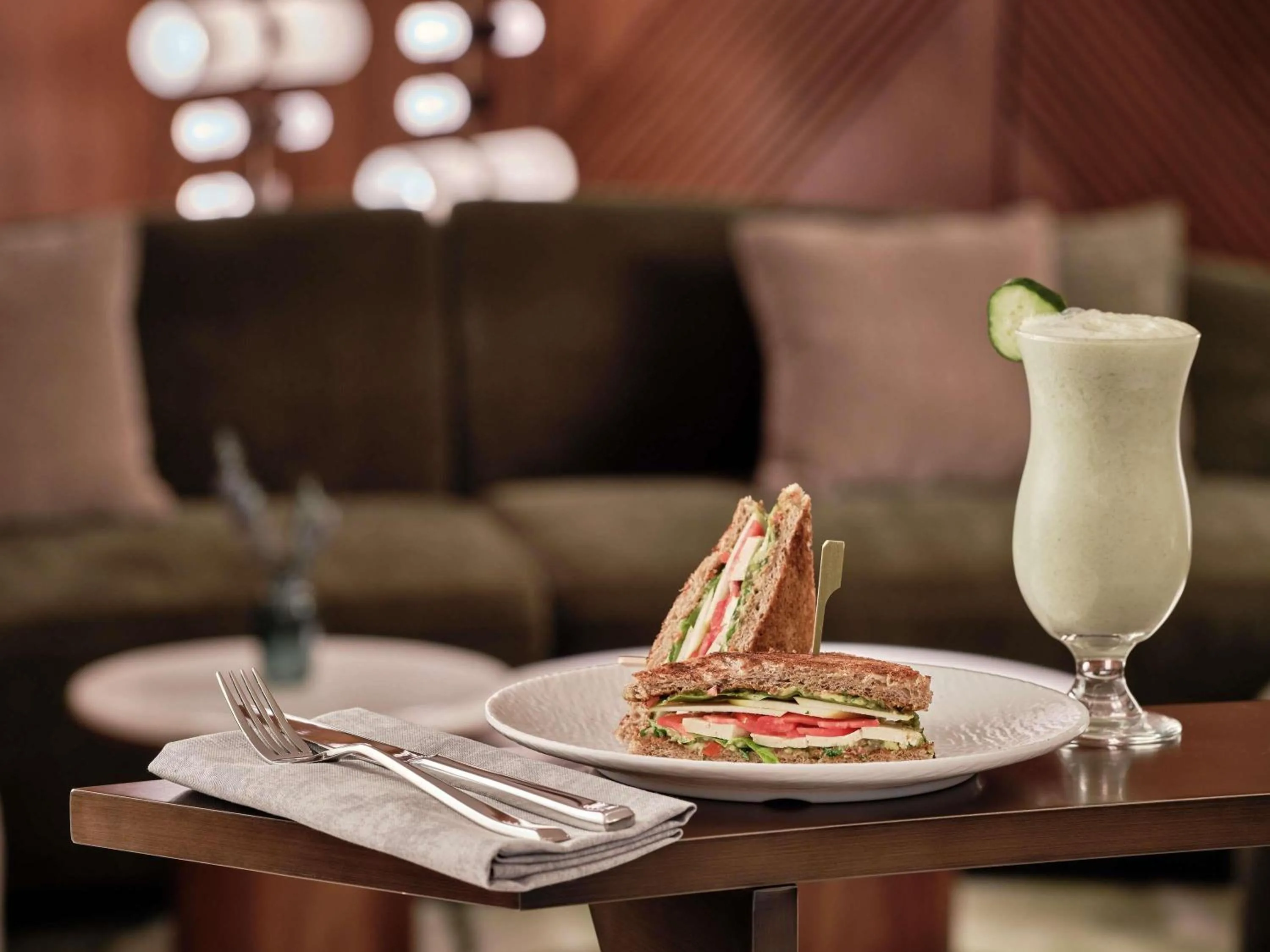 Lounge or bar in Swissotel Tashkent