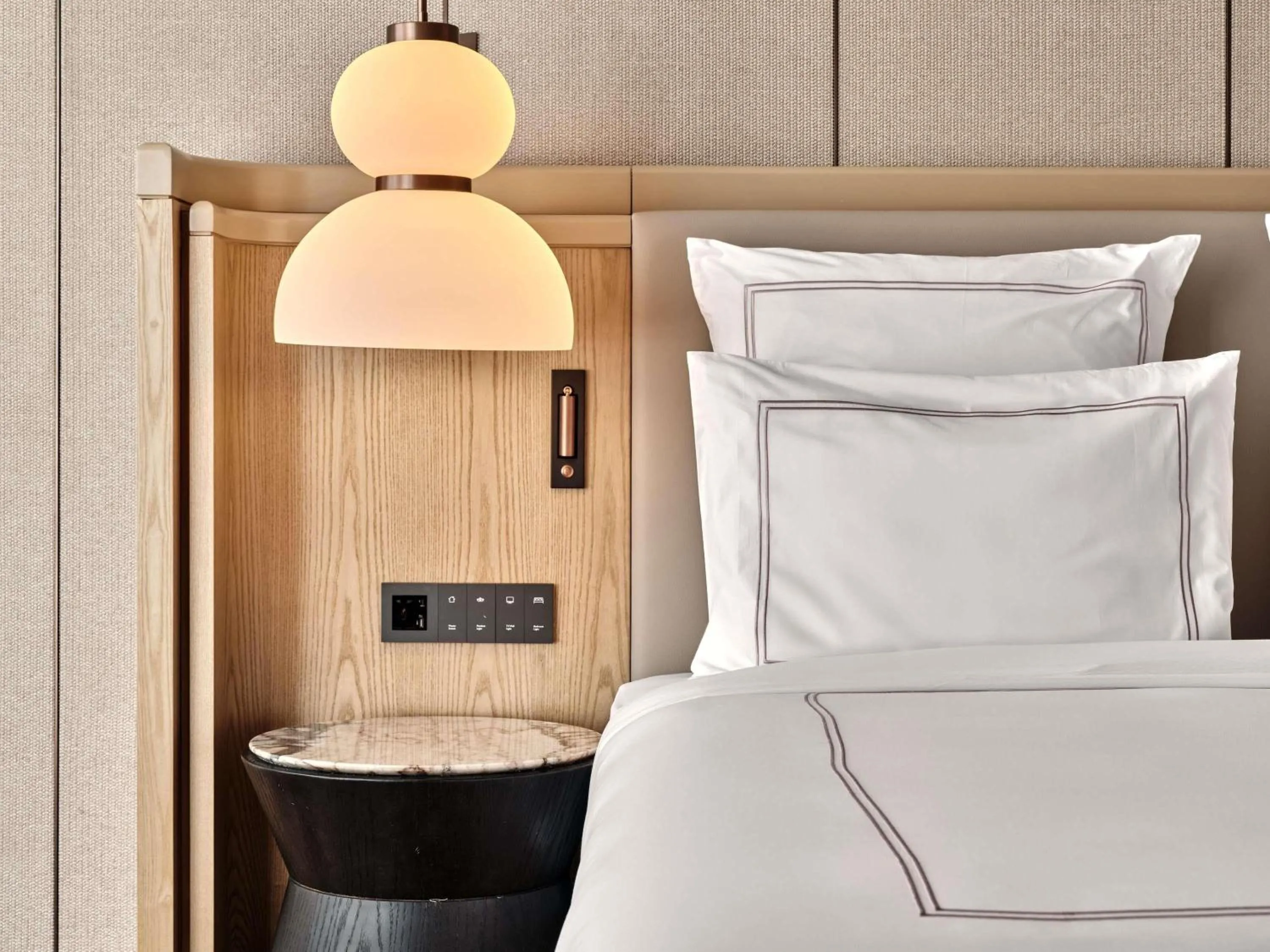 Bedroom, Bed in Swissotel Tashkent