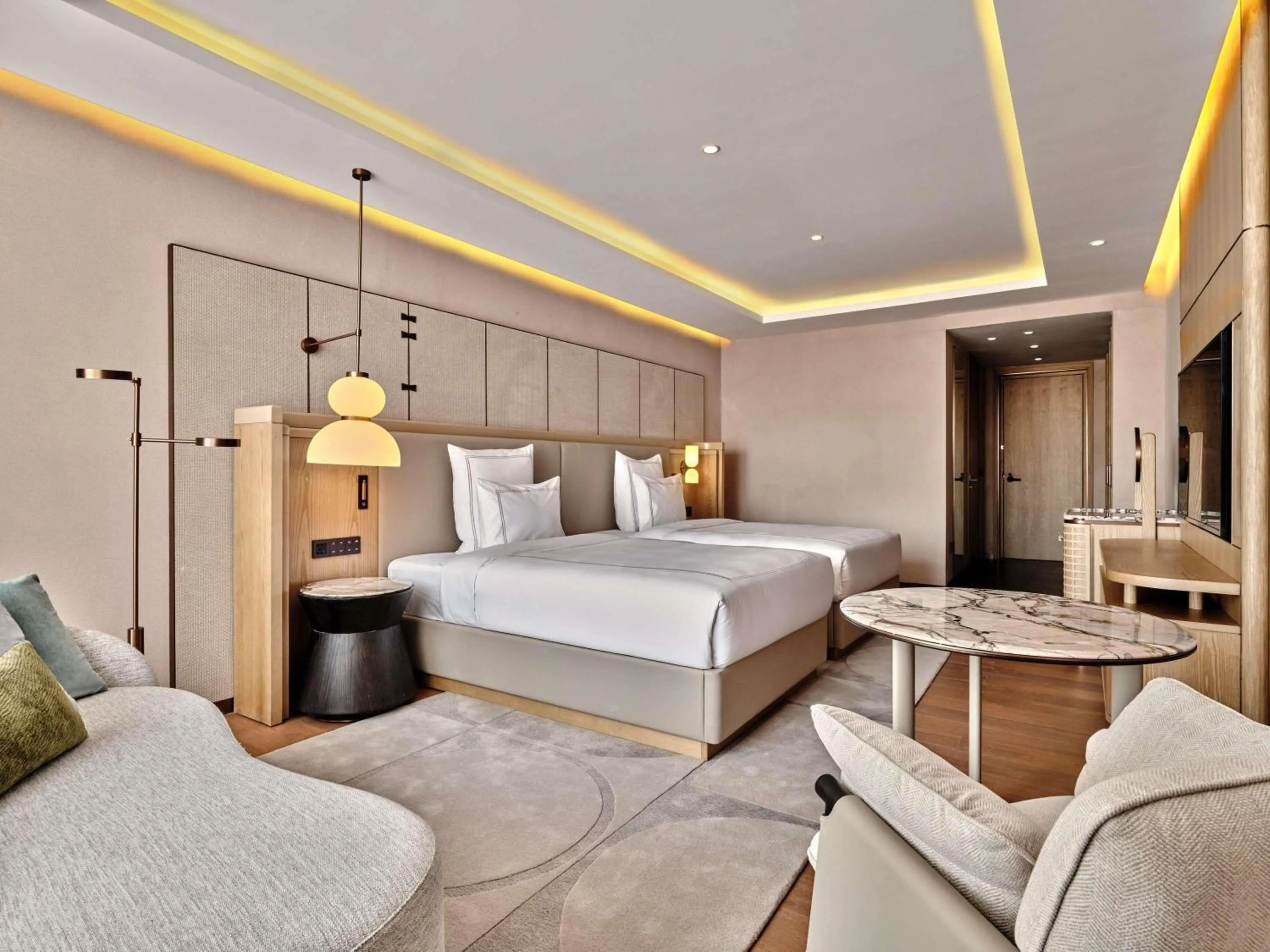 Bedroom, Bed in Swissotel Tashkent
