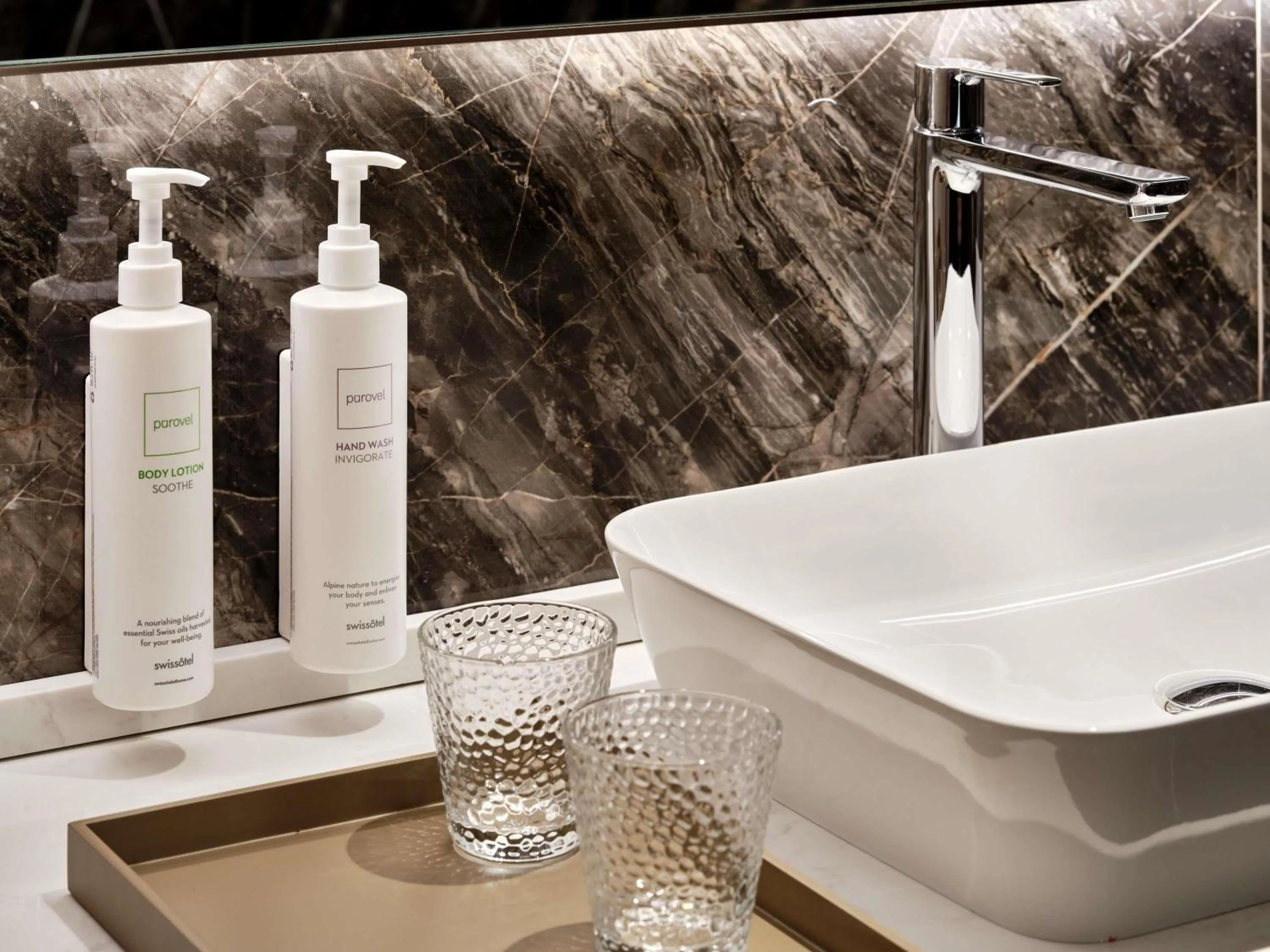 Bedroom in Swissotel Tashkent