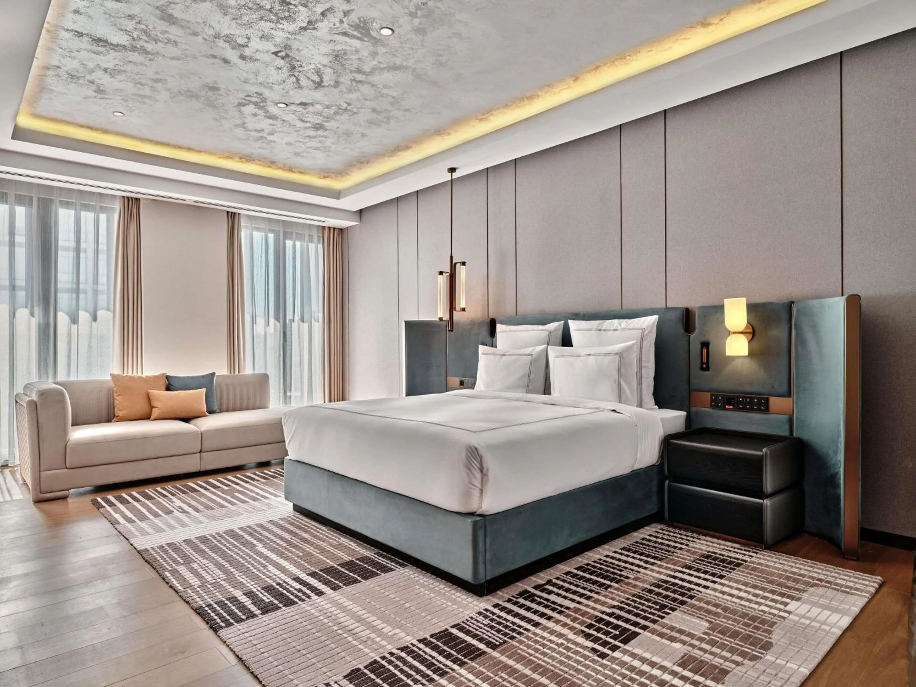 Bedroom, Bed in Swissotel Tashkent