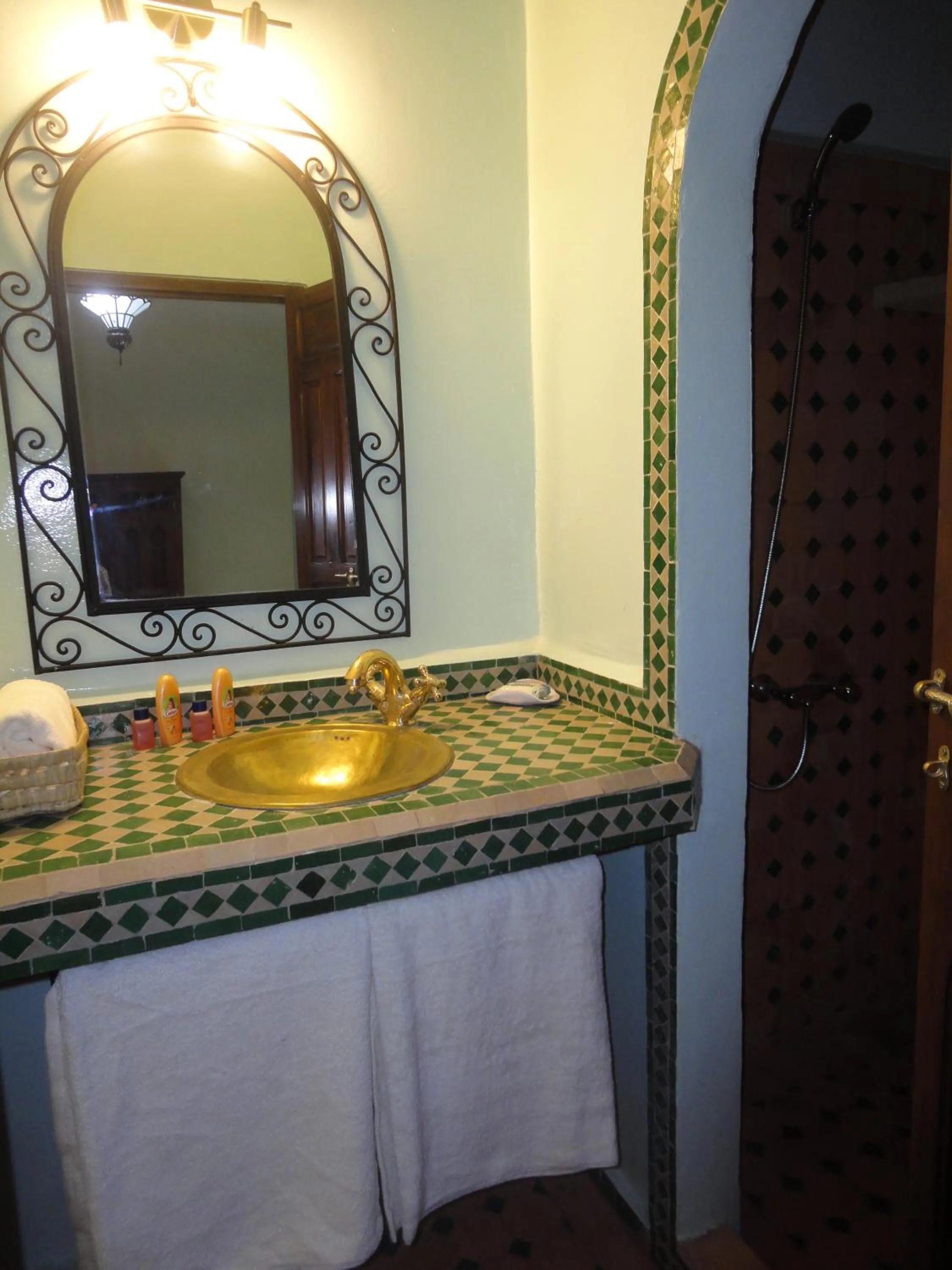 Bathroom in Dar Yanis