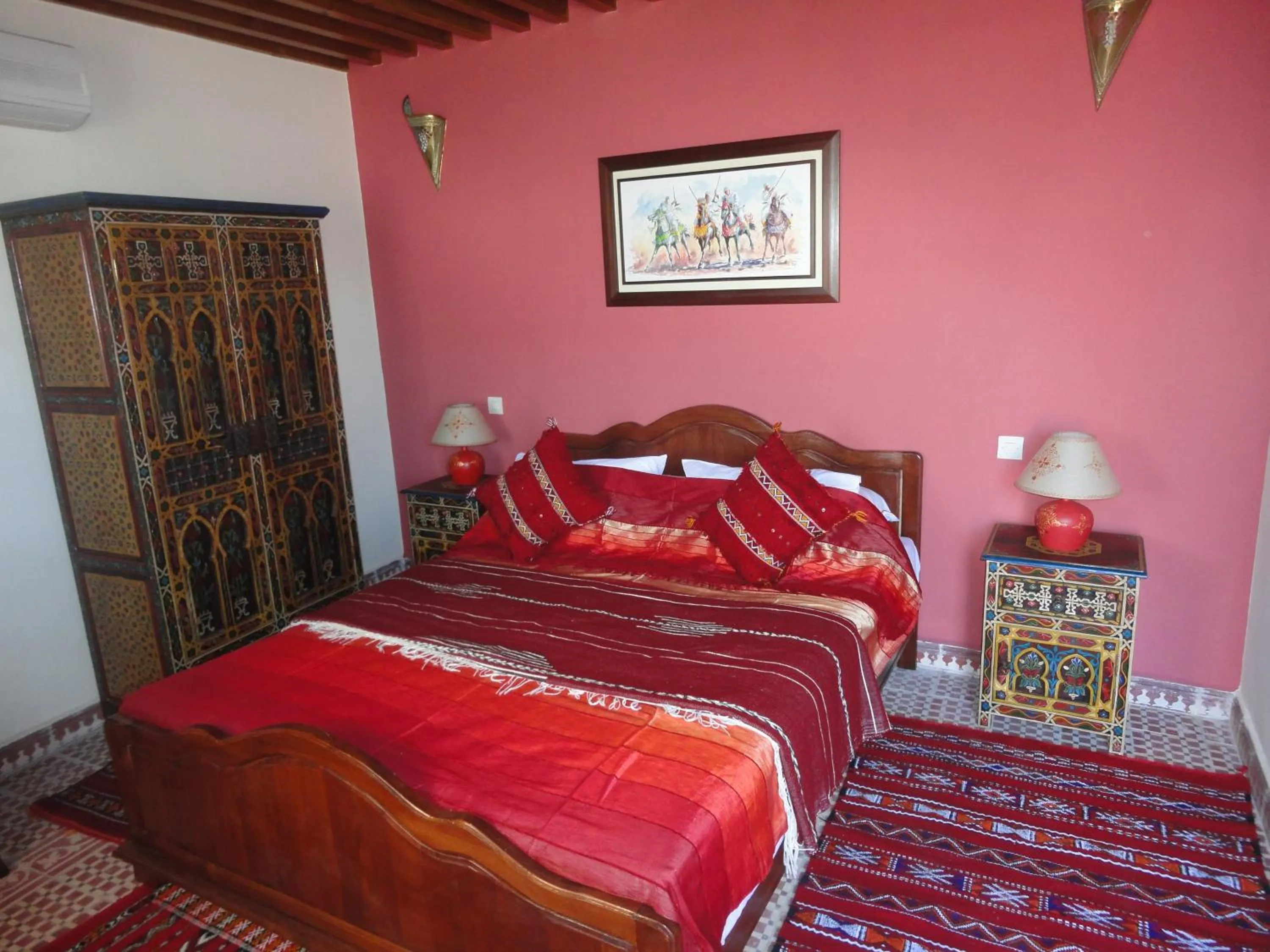 Bedroom, Bed in Dar Yanis