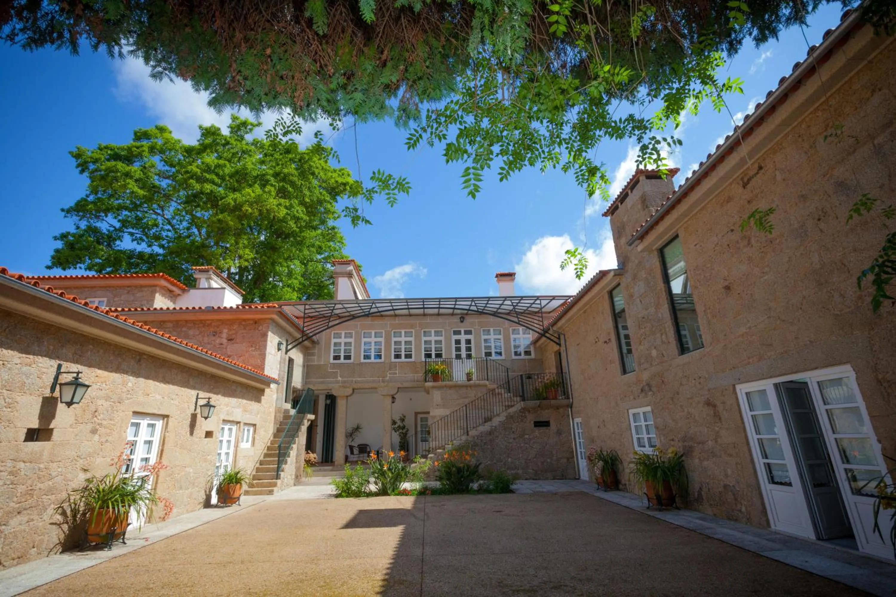 Property building in Quinta de Malta