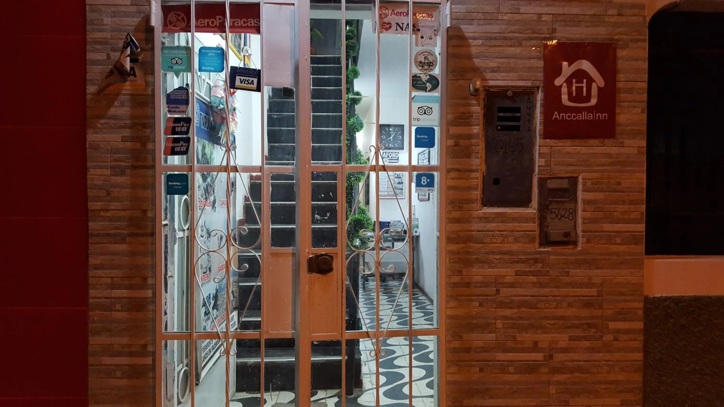 Facade/entrance in Anccalla Inn Guesthouse