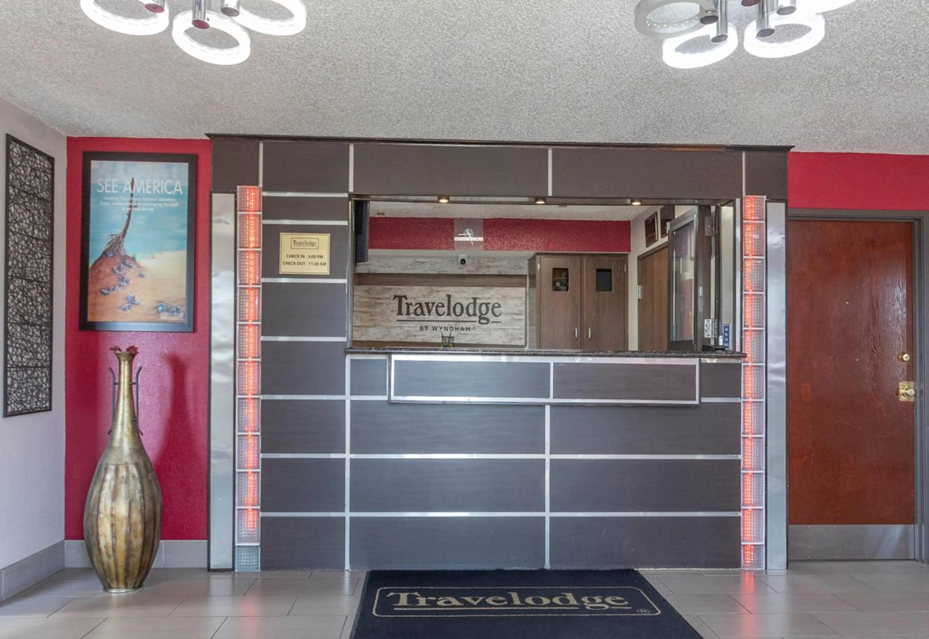 Lobby or reception in Travelodge by Wyndham Muskegon
