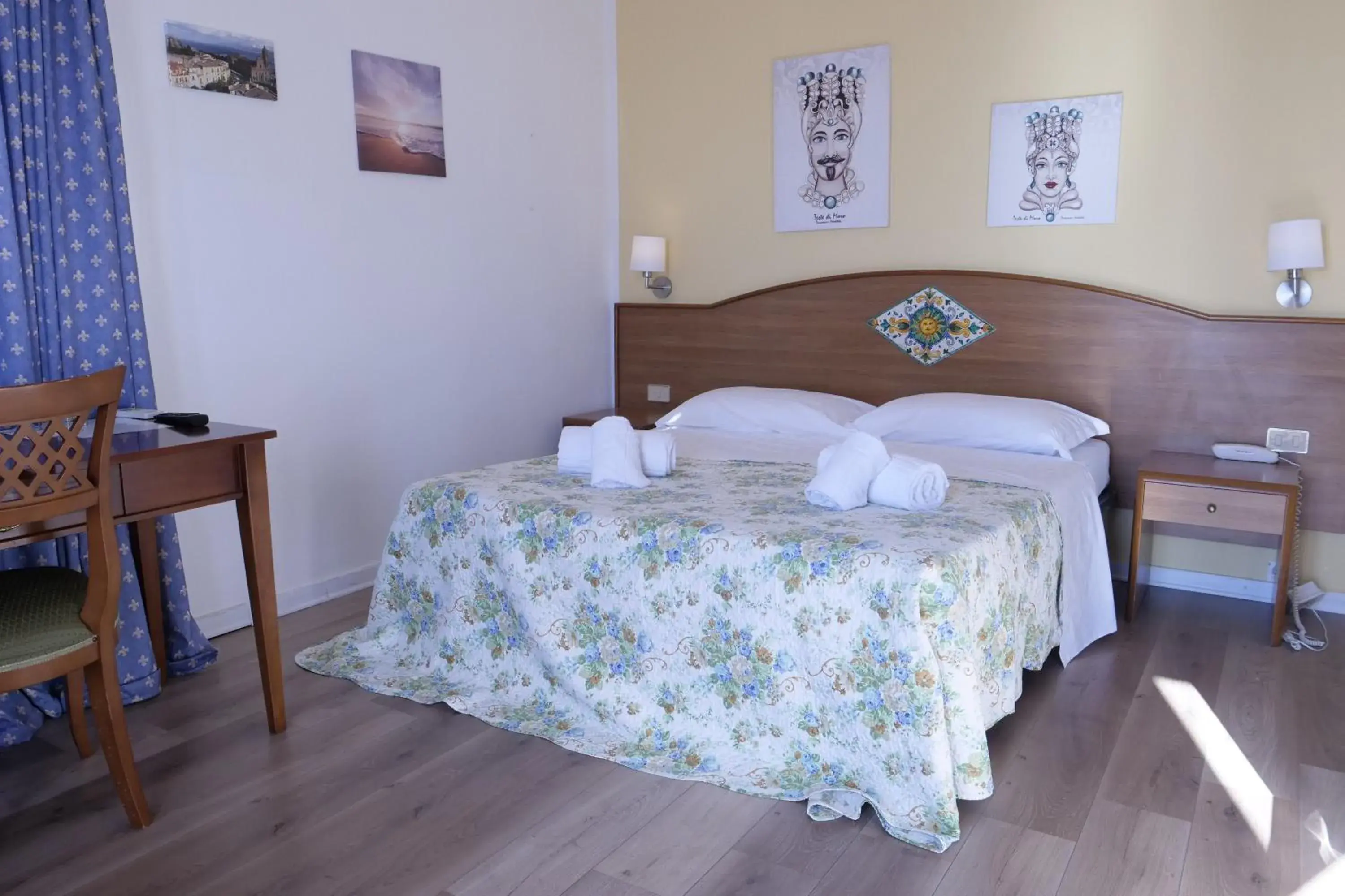 Double or Twin Room with Sea View in Hotel Elios Tao Double or Twin Room with Sea View in Hotel Elios Tao