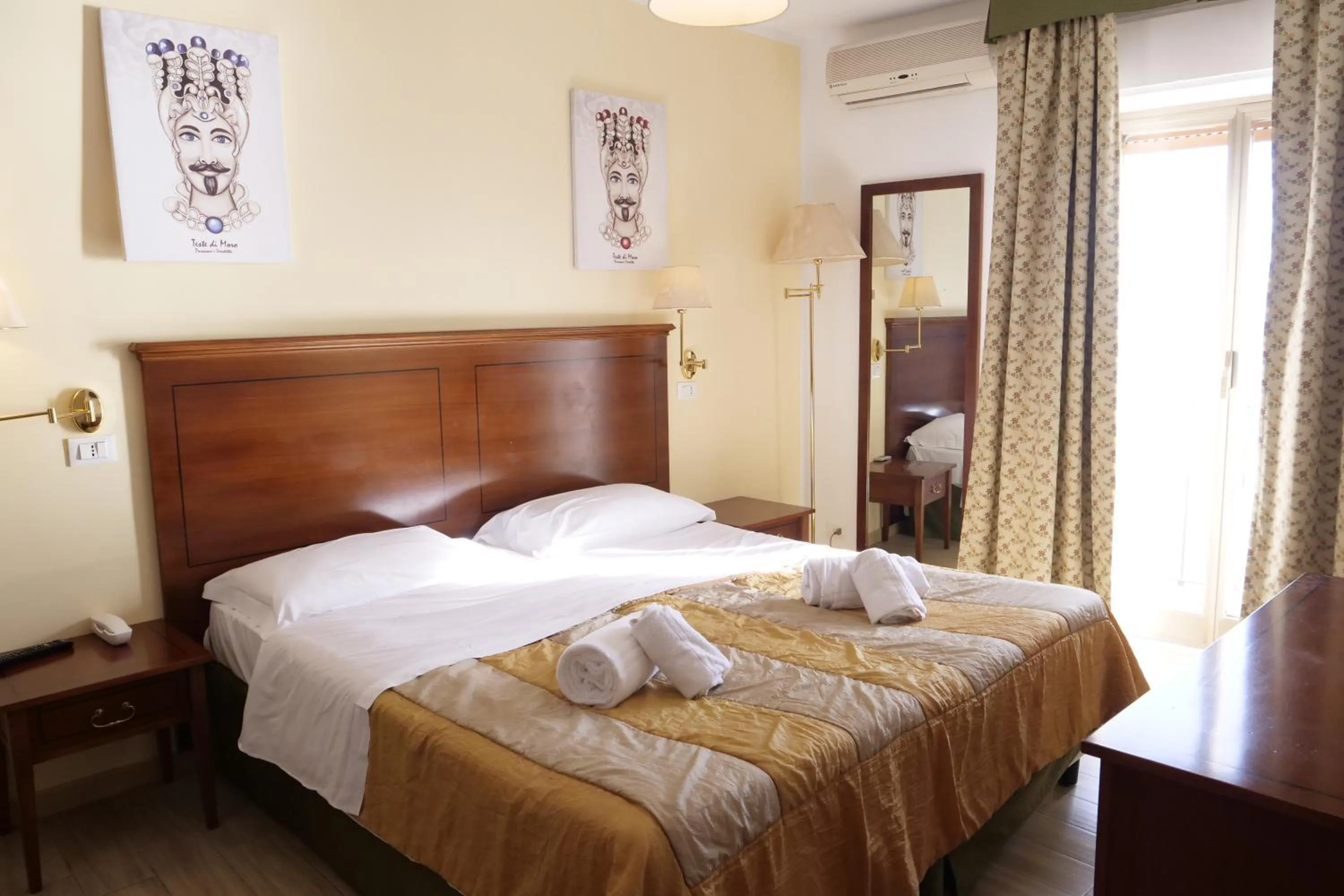 Bedroom, Bed in Hotel Elios Tao