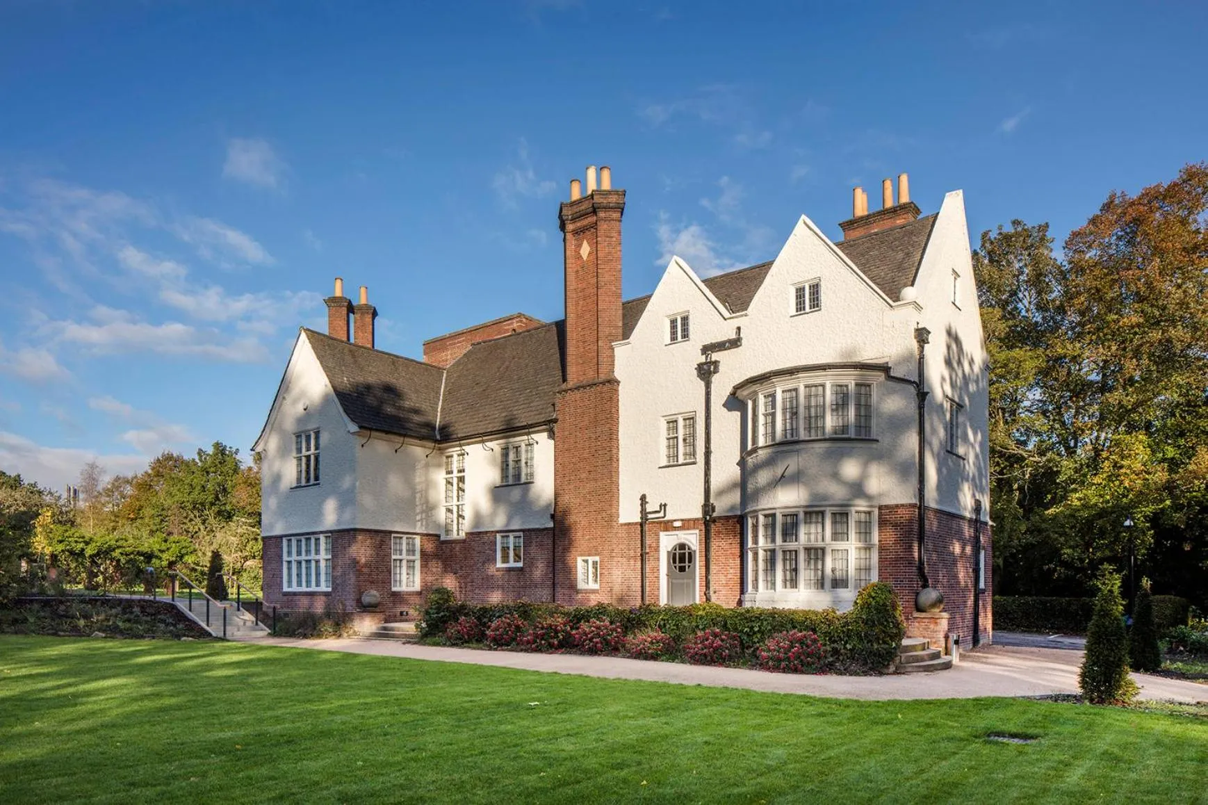 Property building in Edgbaston Park Hotel Birmingham