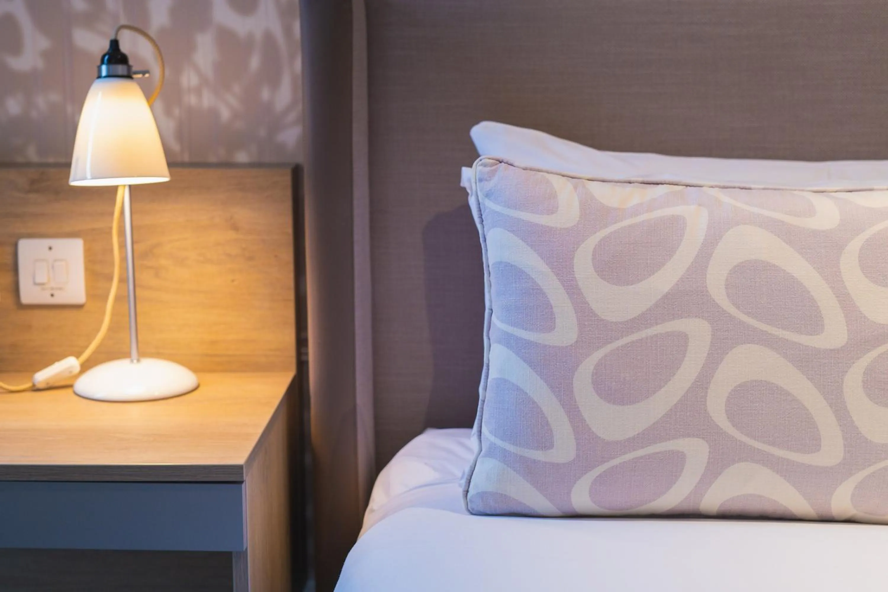 Bedroom, Bed in Edgbaston Park Hotel Birmingham