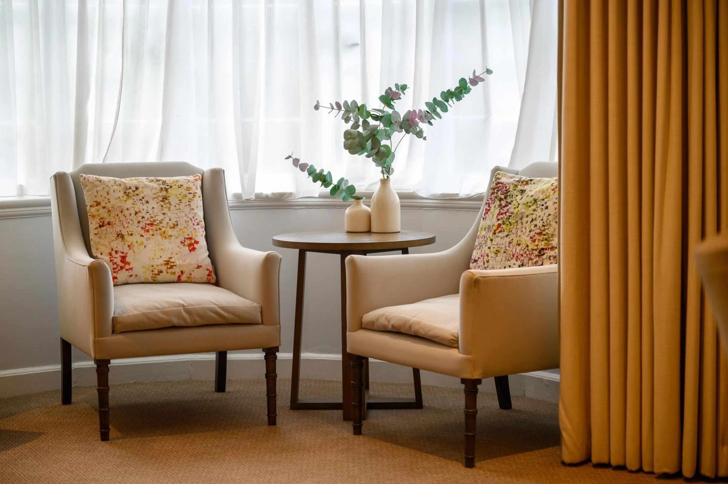 Seating area in Edgbaston Park Hotel Birmingham