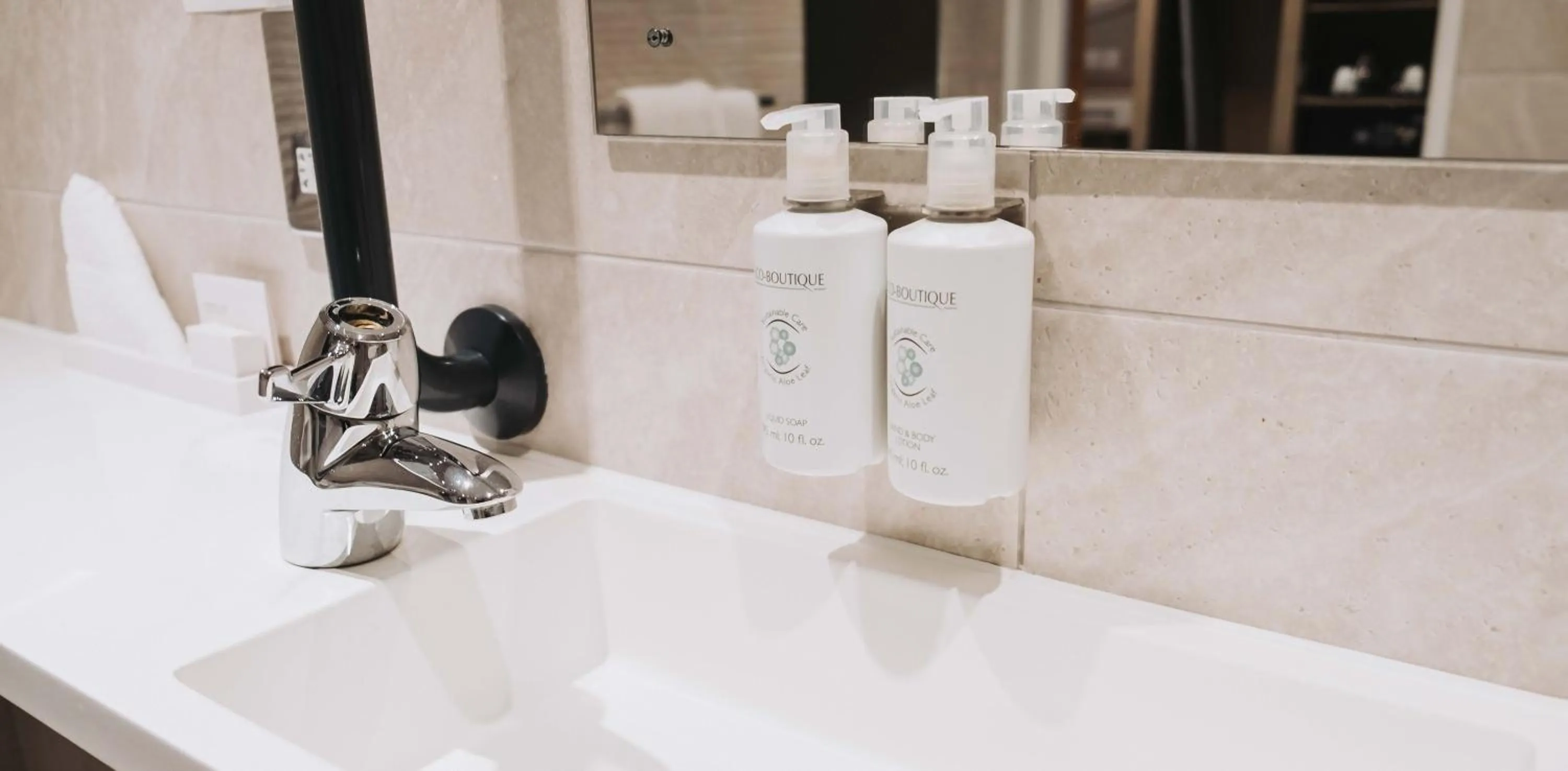 Bathroom in Edgbaston Park Hotel Birmingham